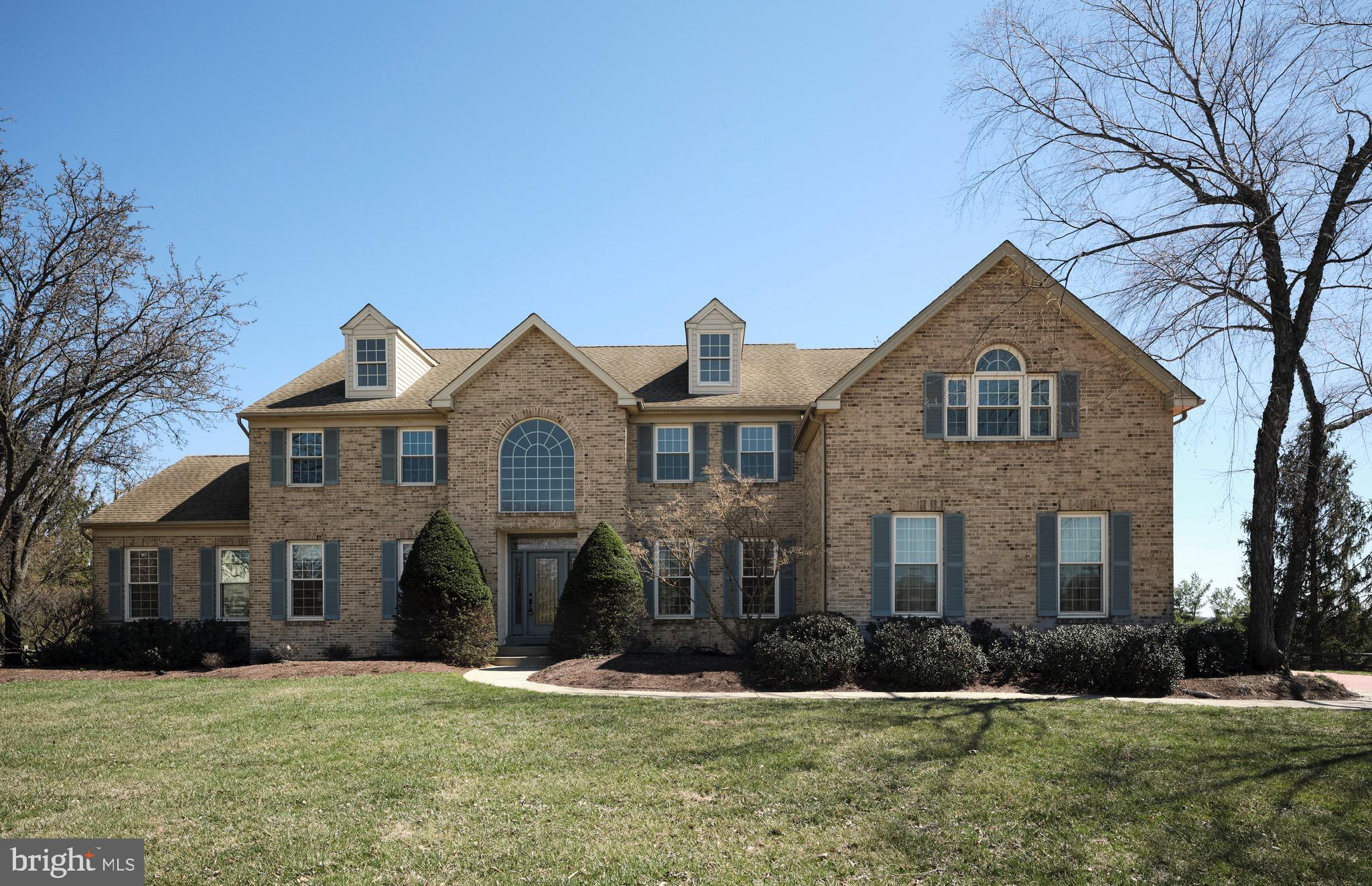 COUNTRY RIDGE - Residential