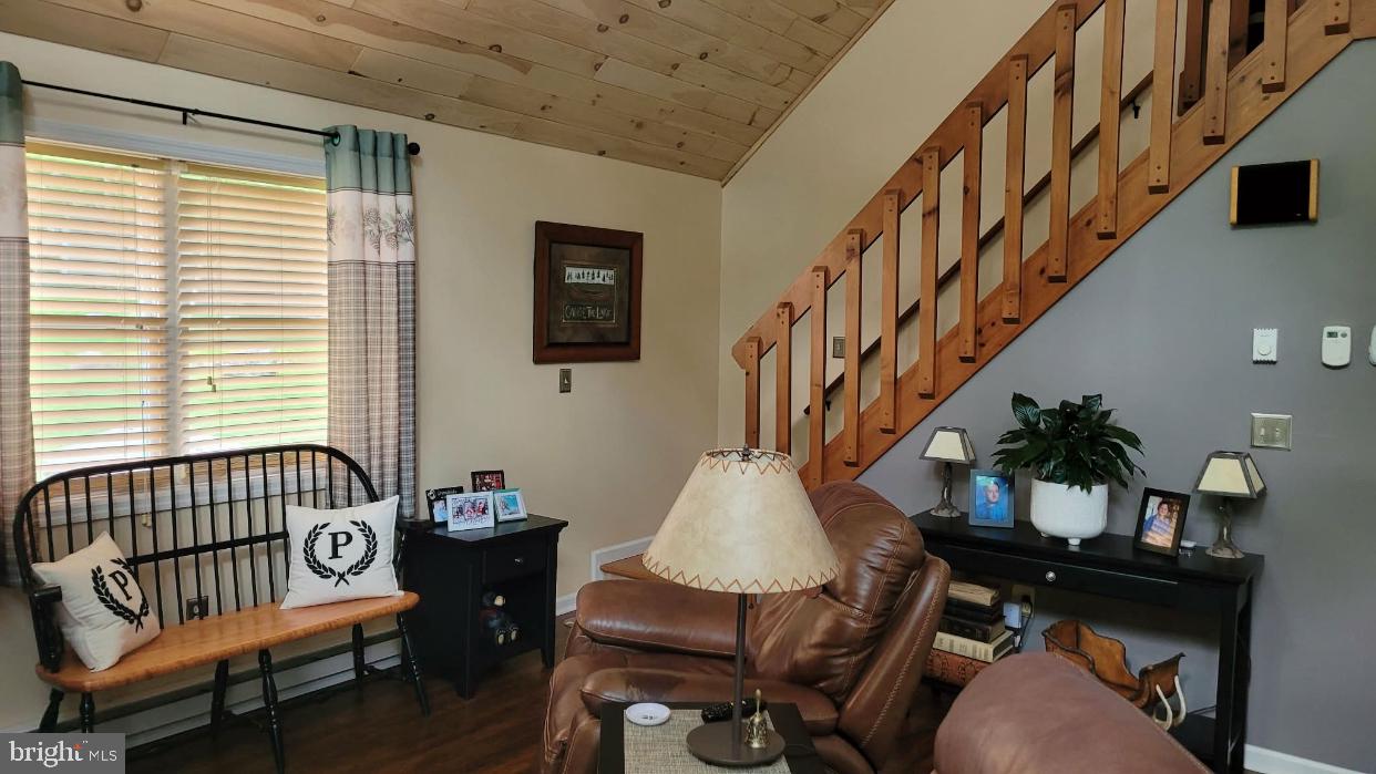BEECH MOUNTAIN LAKES - Residential