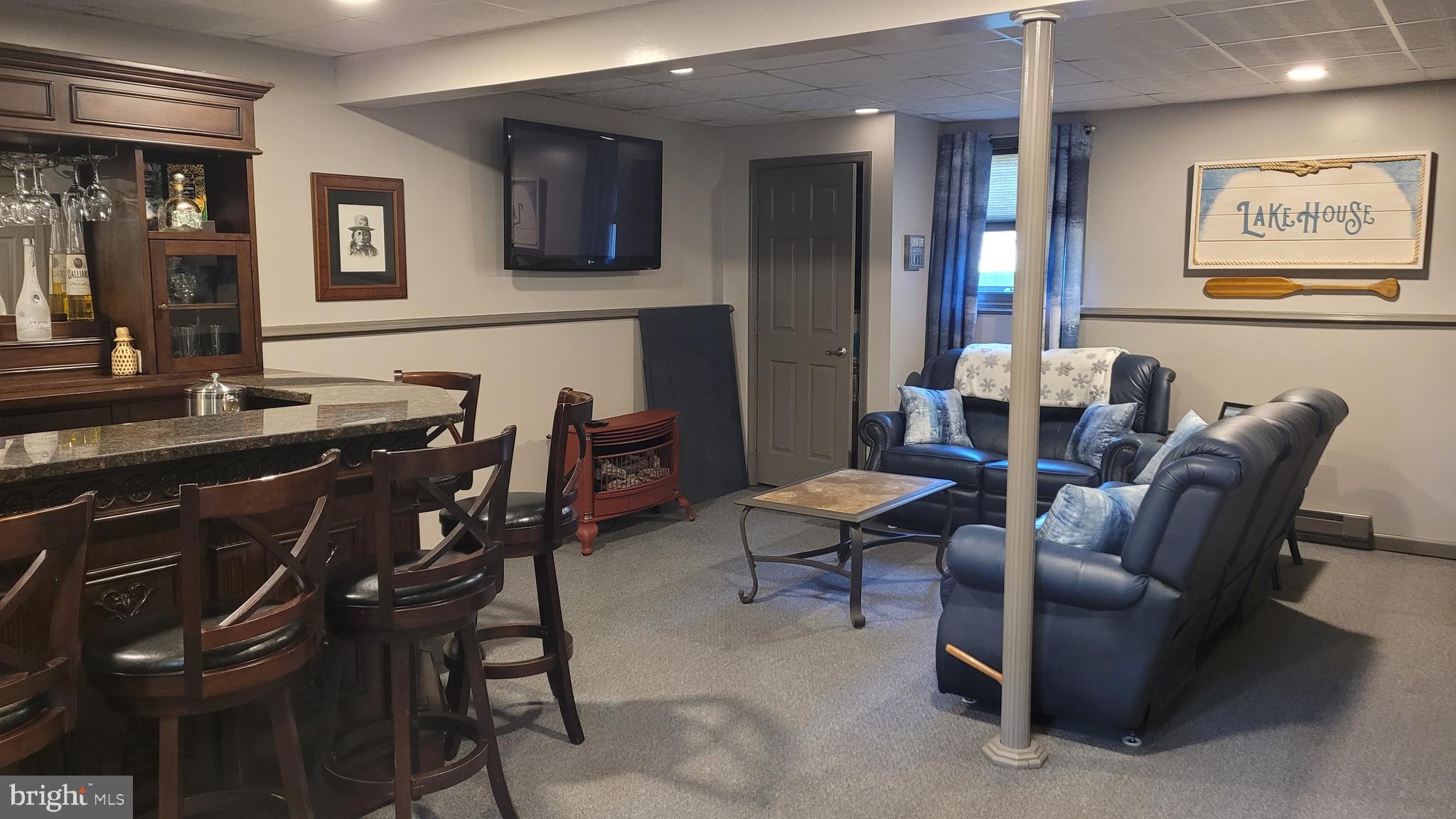 BEECH MOUNTAIN LAKES - Residential