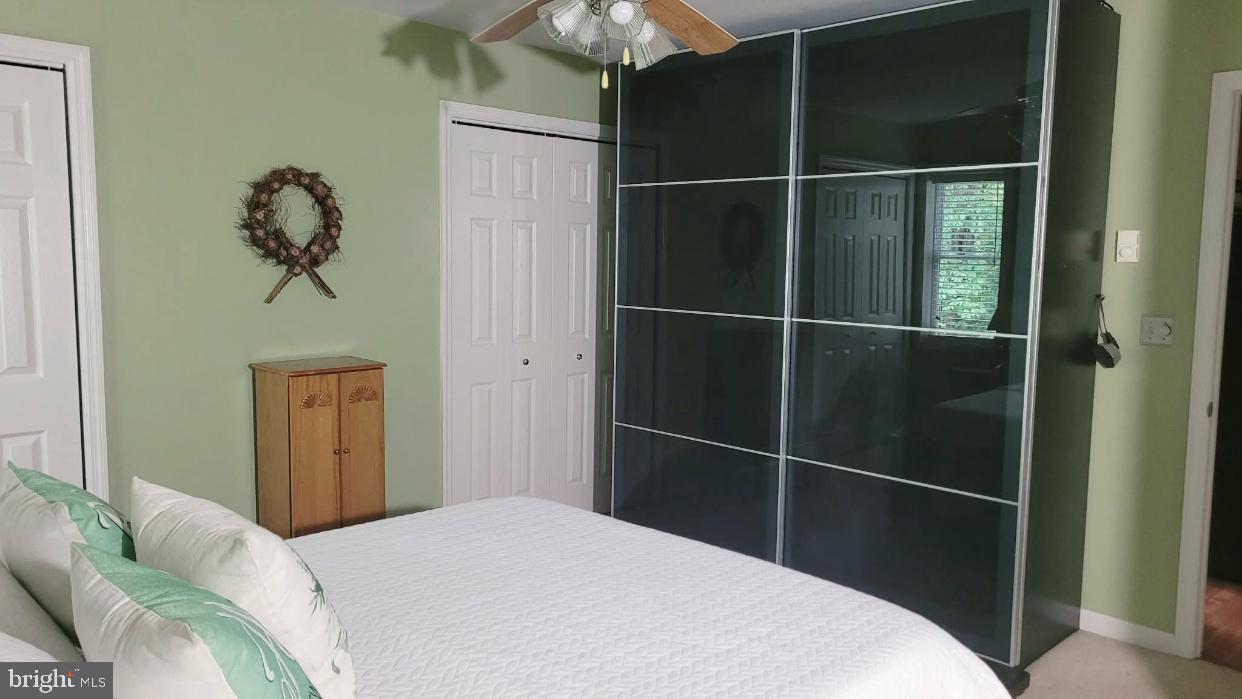 BEECH MOUNTAIN LAKES - Residential