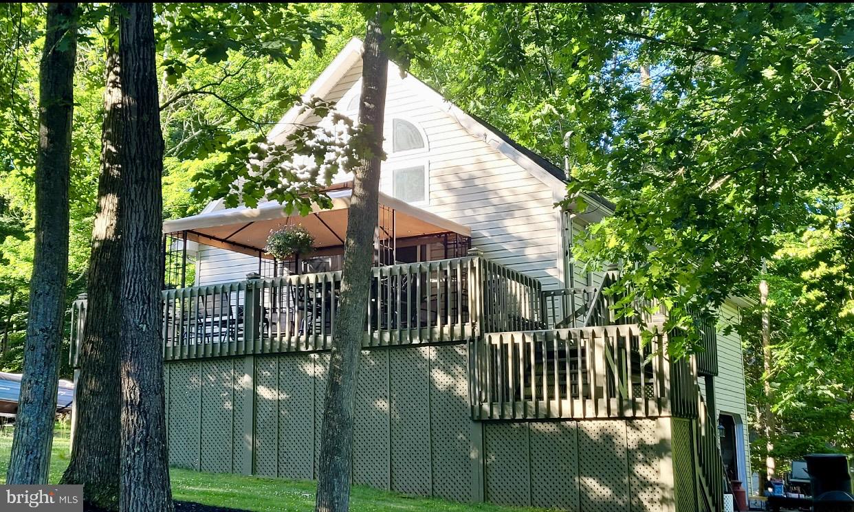BEECH MOUNTAIN LAKES - Residential