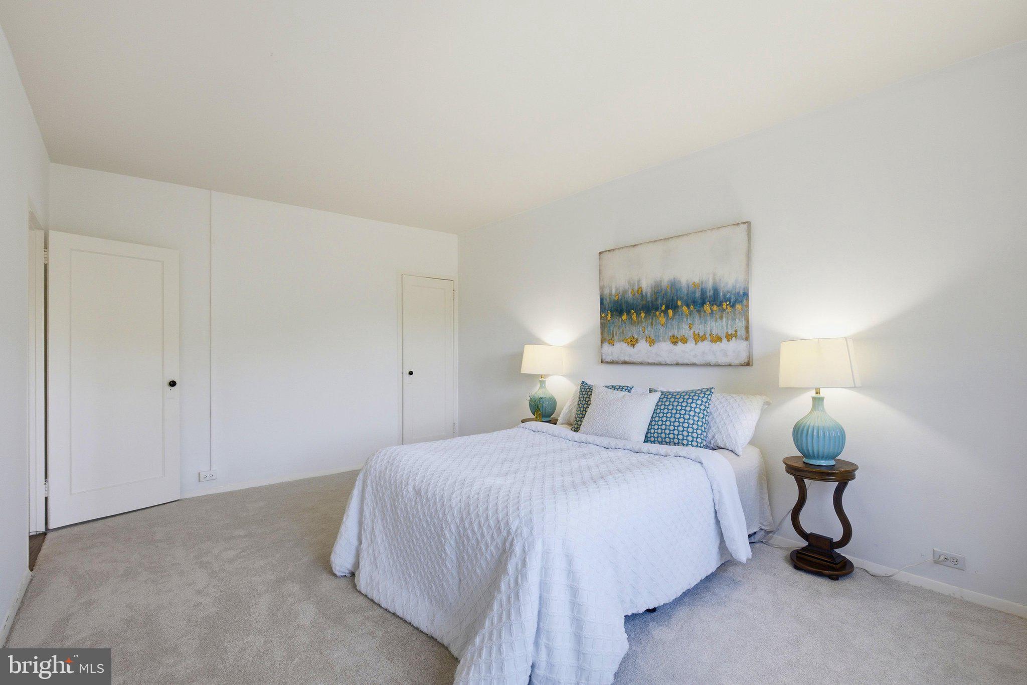 PARK  FAIRFAX - Residential