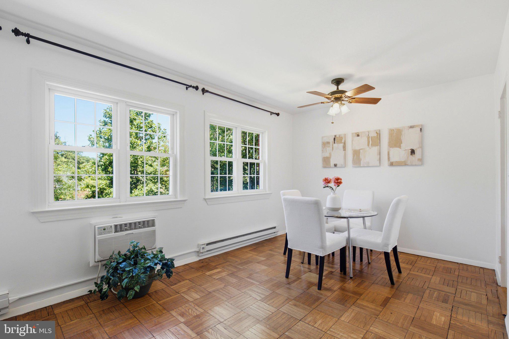 PARK  FAIRFAX - Residential
