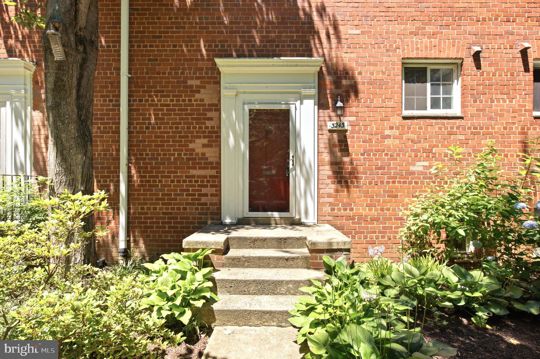 PARK  FAIRFAX - Residential