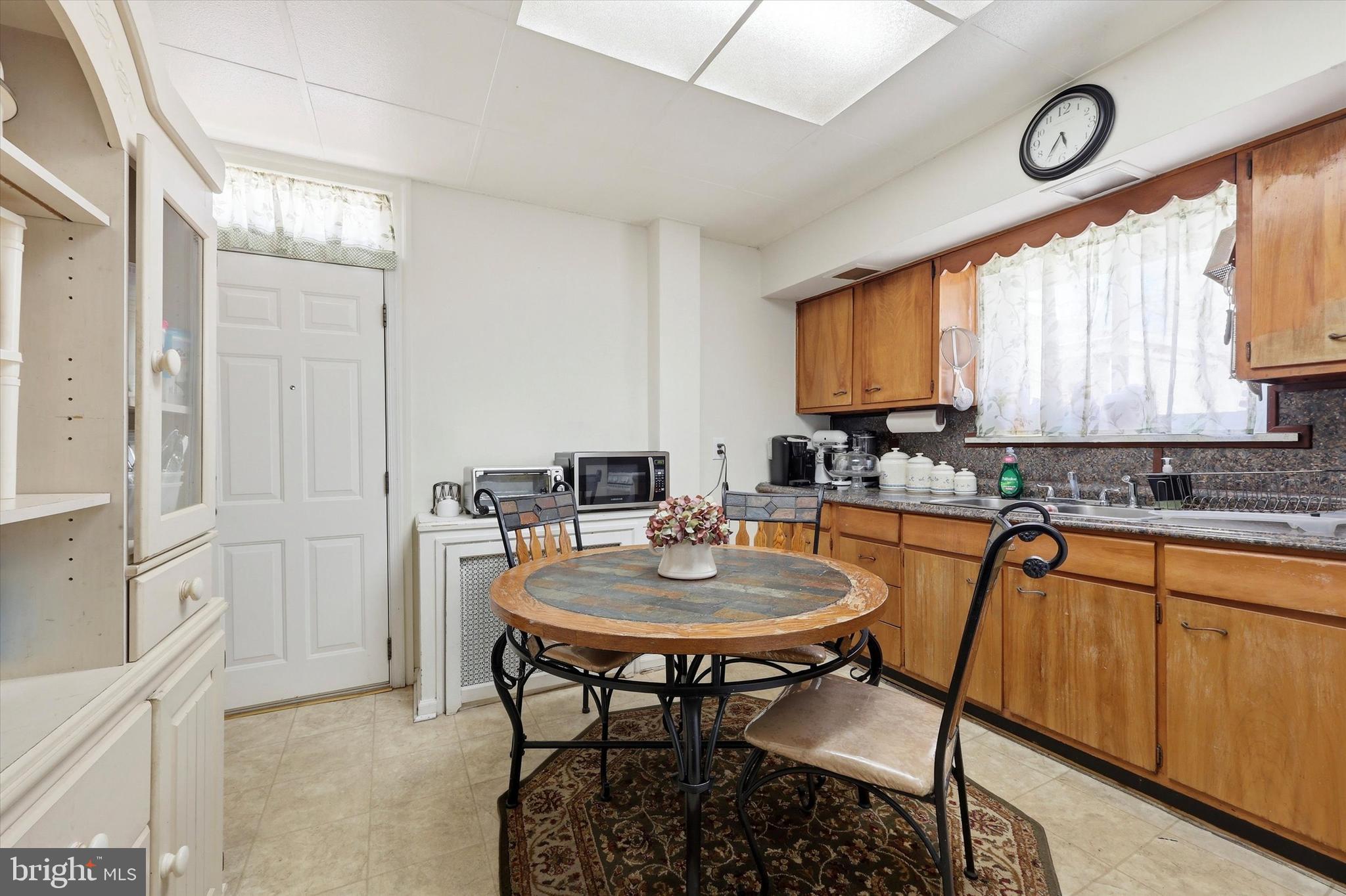 OVERBROOK - Residential