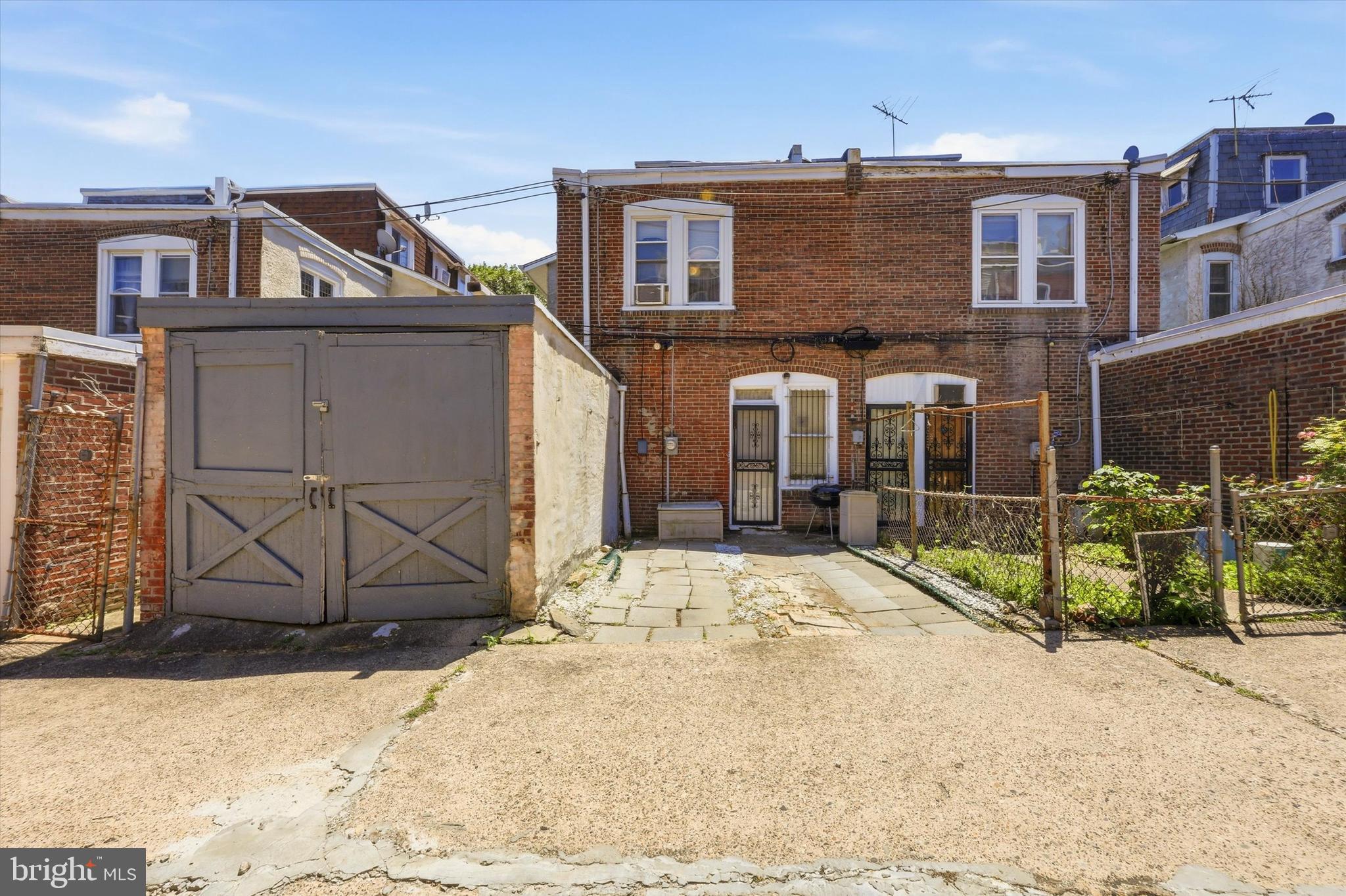 OVERBROOK - Residential