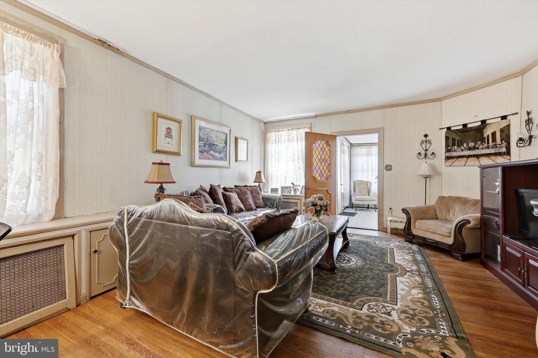 OVERBROOK - Residential