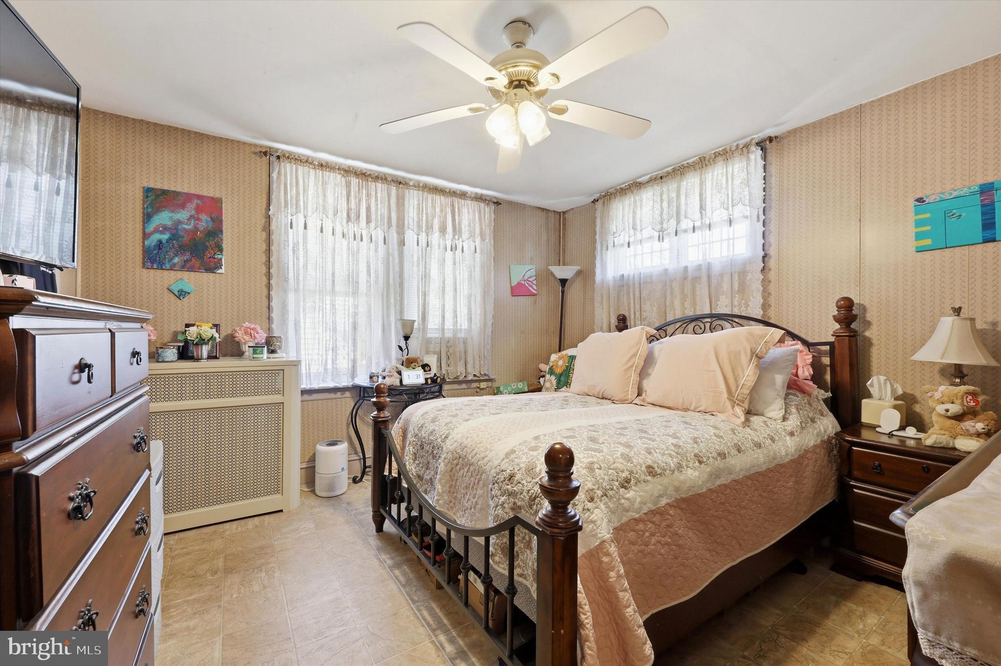 OVERBROOK - Residential