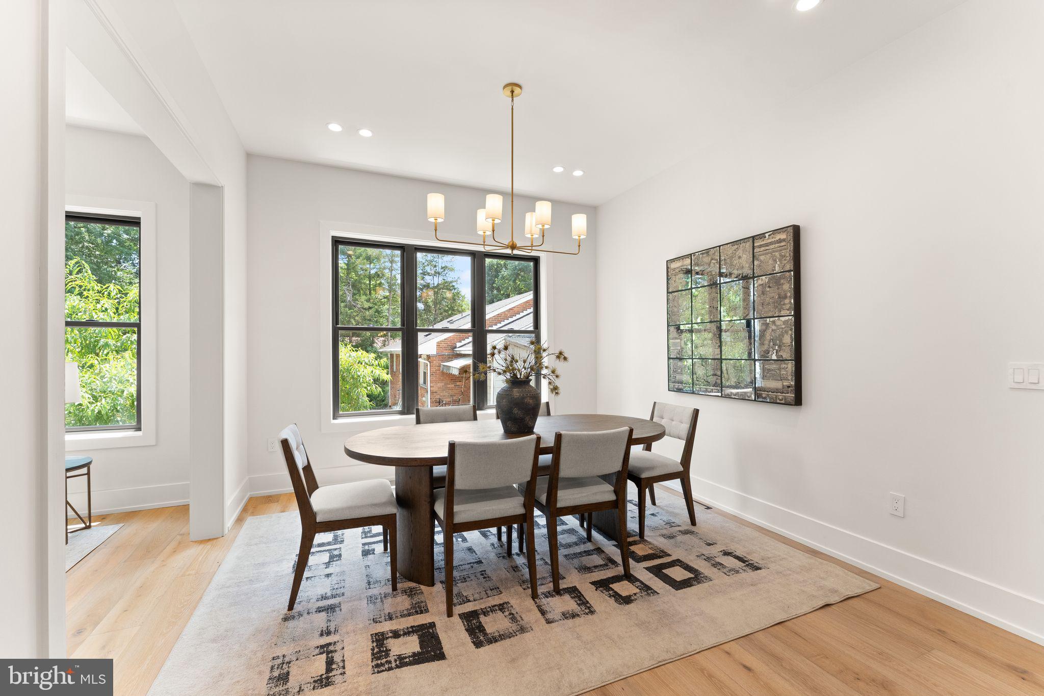 DEVON PARK - Residential