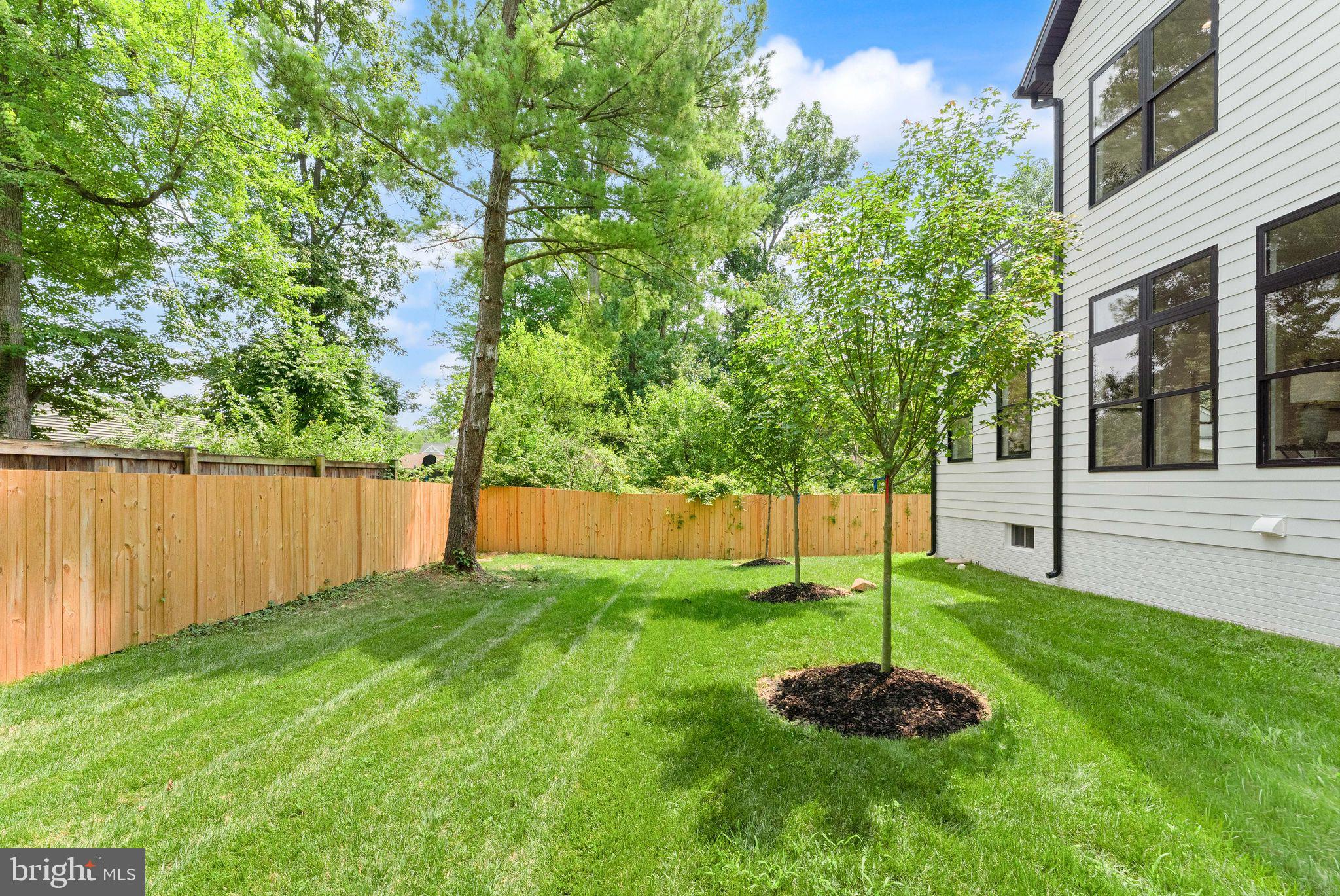 DEVON PARK - Residential