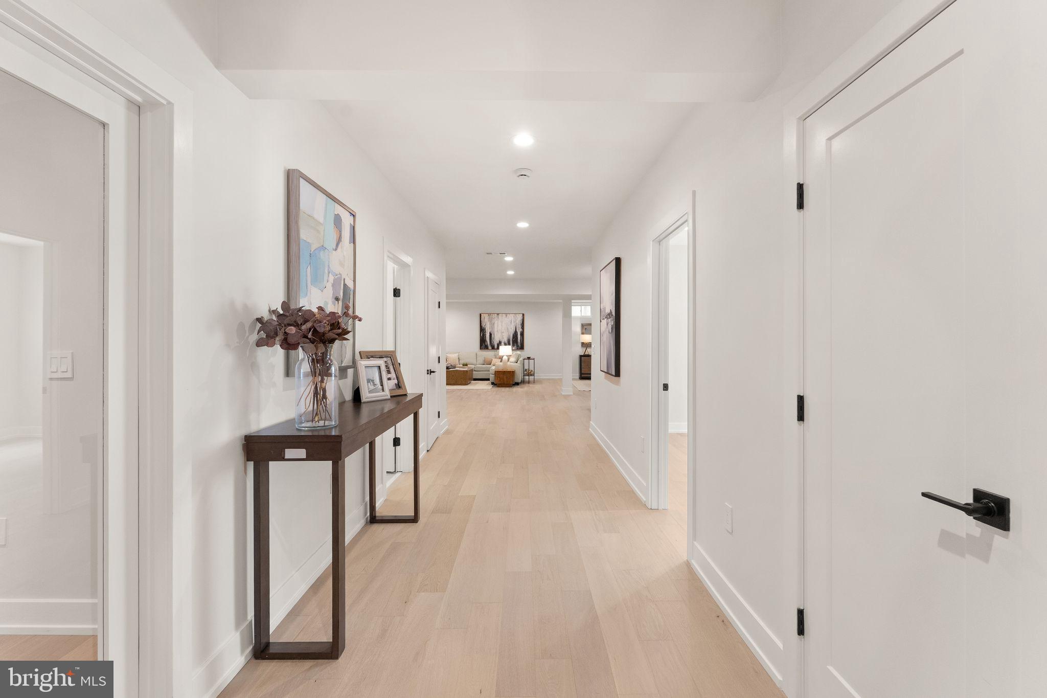 DEVON PARK - Residential