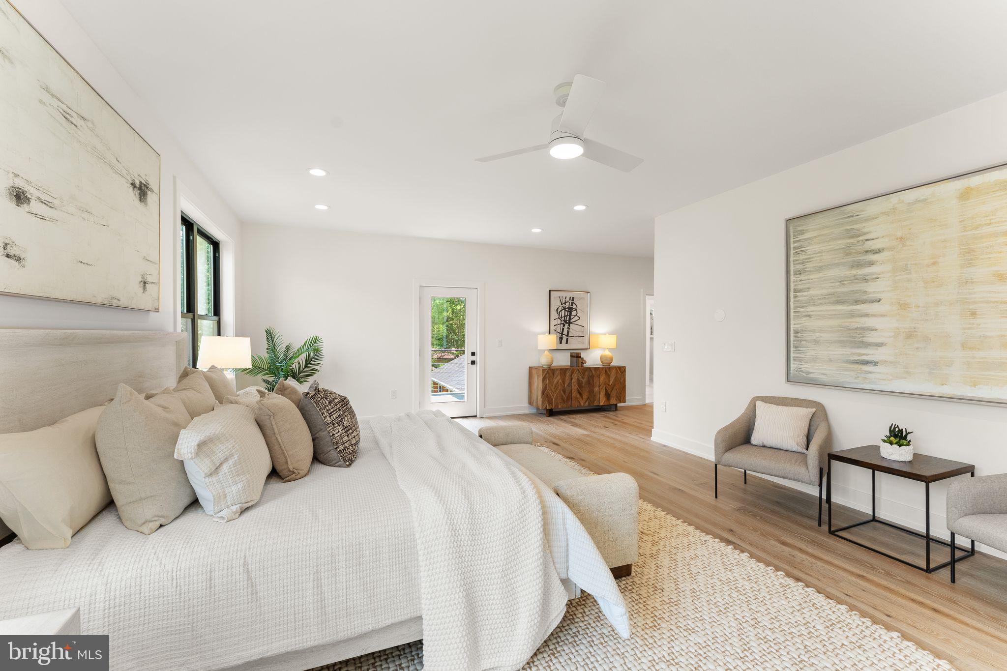 DEVON PARK - Residential