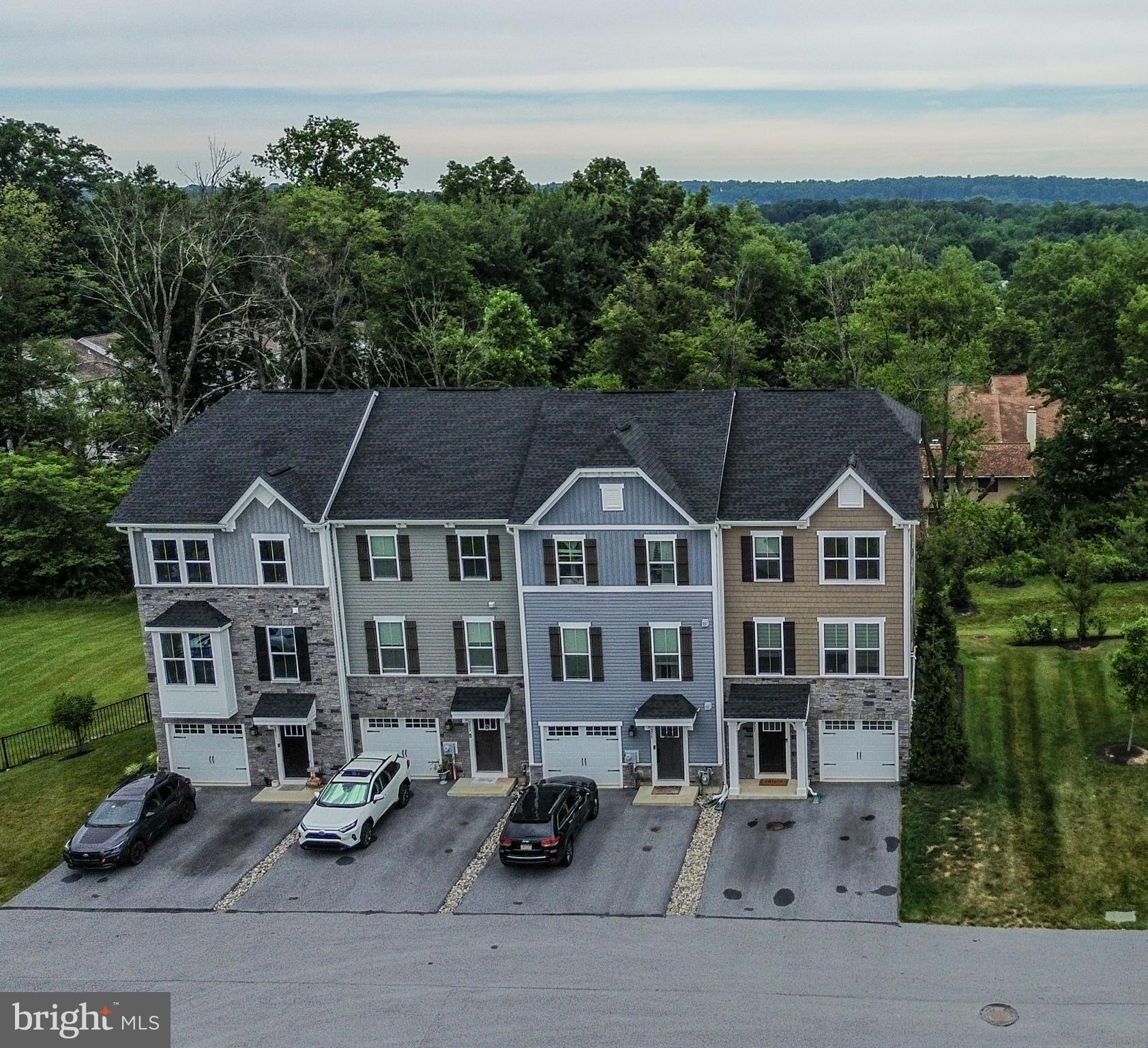 MAPLEVIEW - Residential Lease