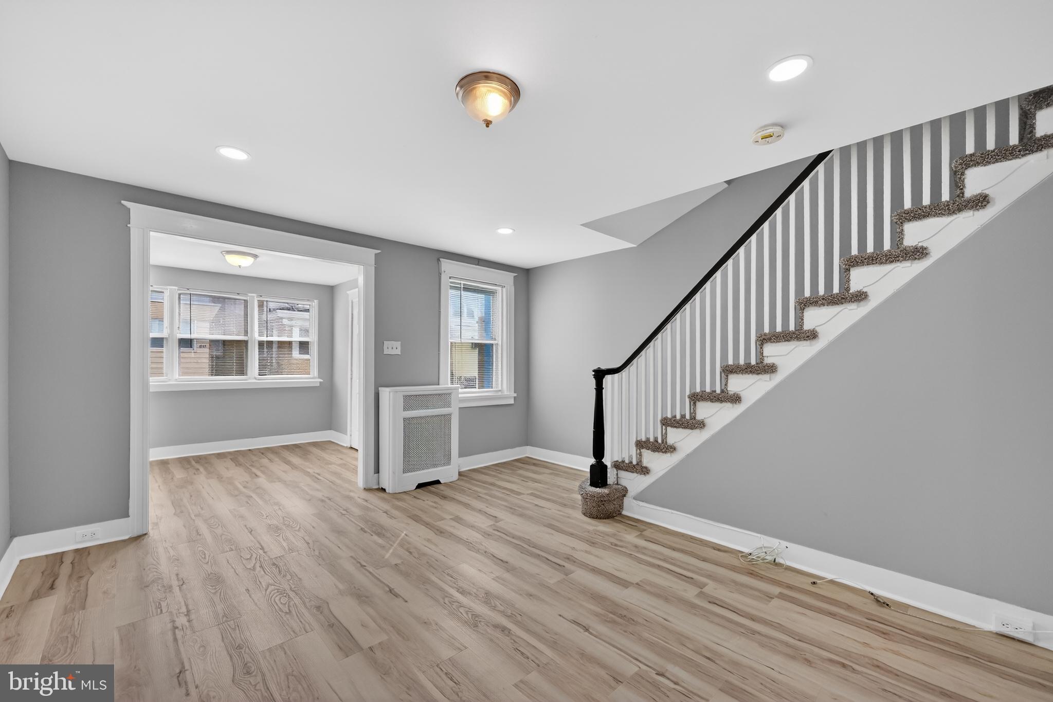 MAYFAIR - Residential