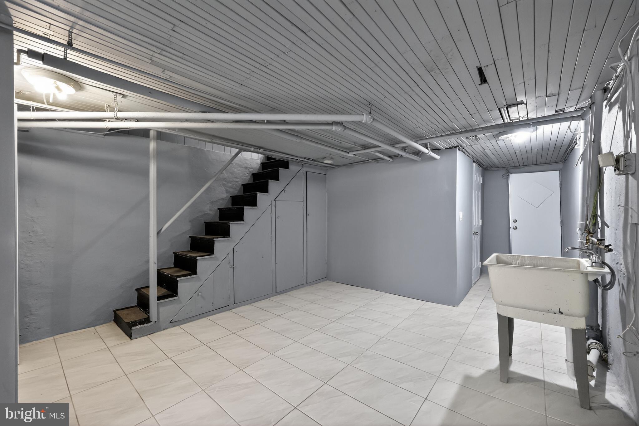 MAYFAIR - Residential