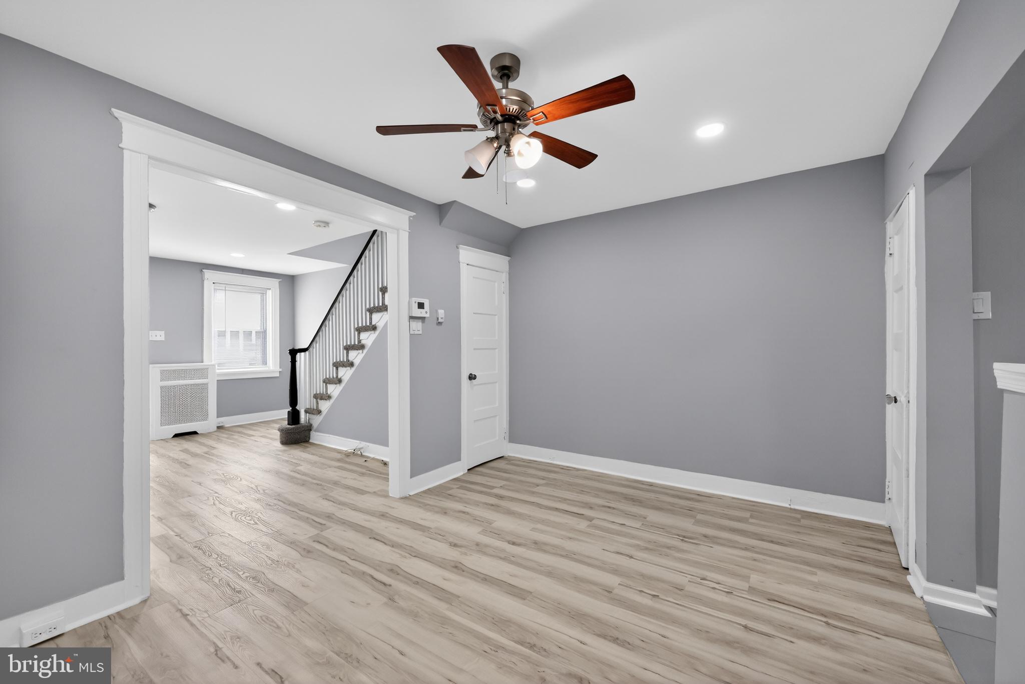 MAYFAIR - Residential