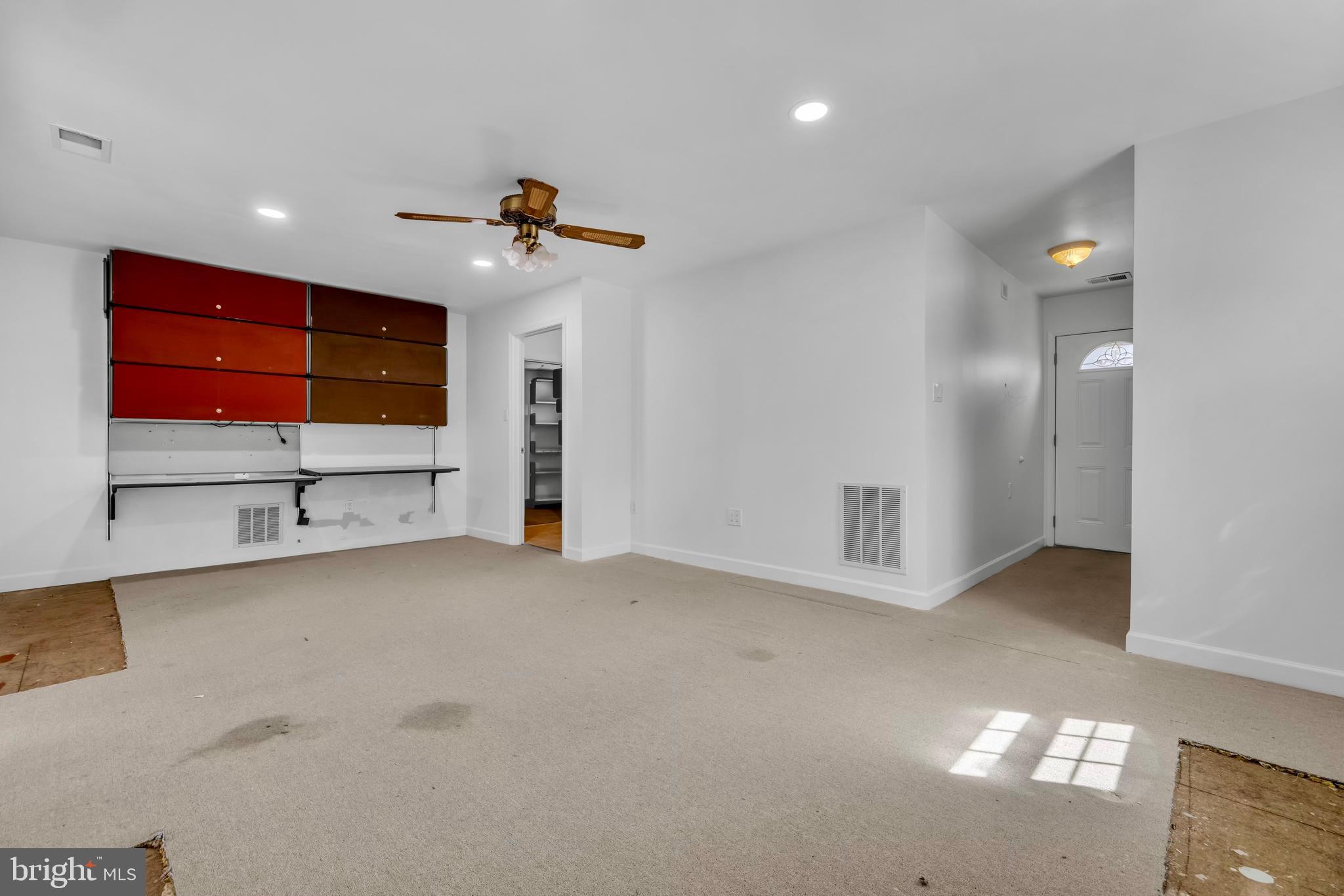 SEABROOK ESTATES - Residential