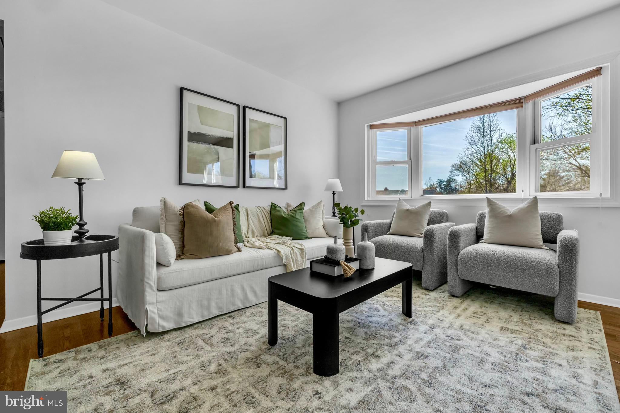 SEABROOK ESTATES - Residential