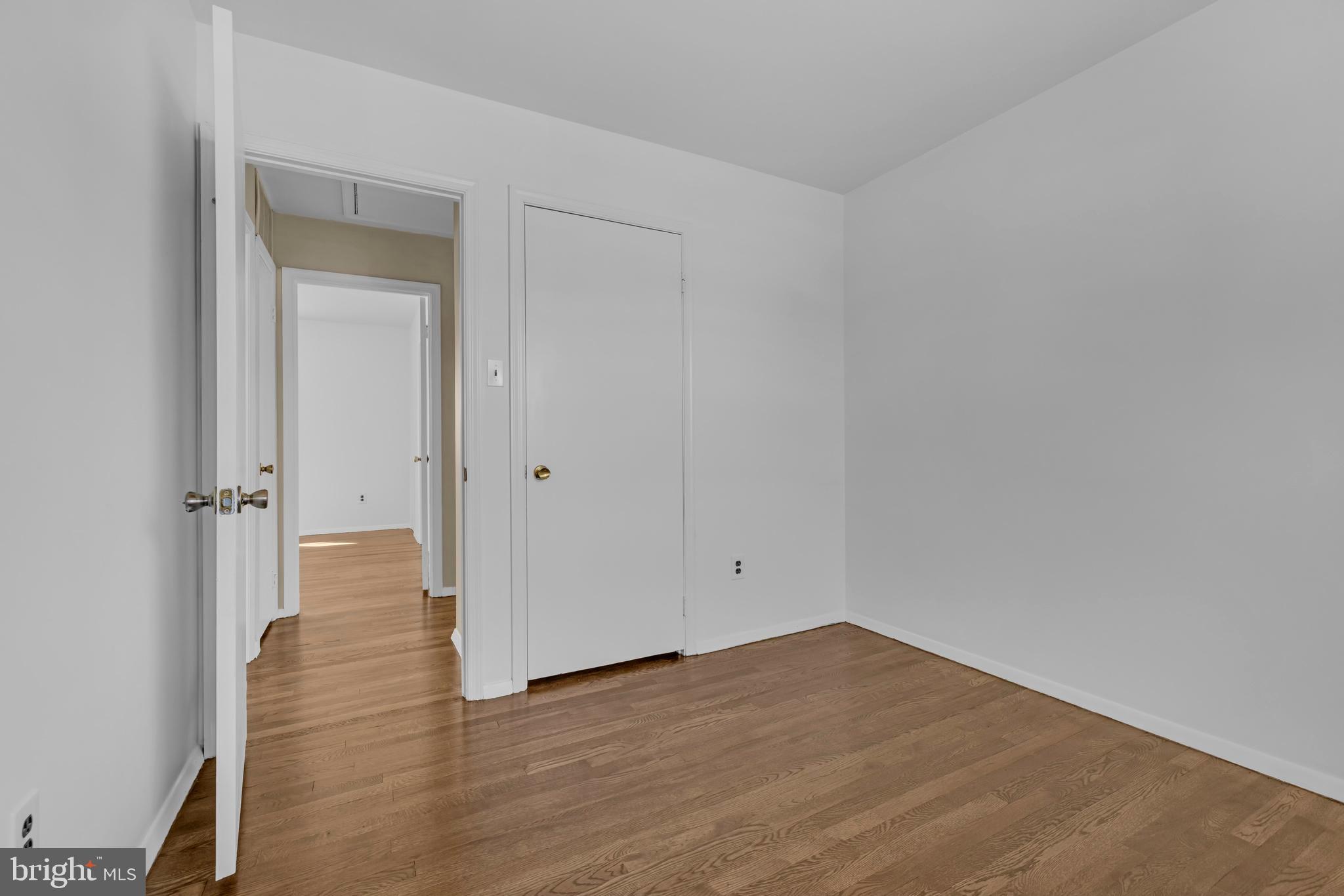 SEABROOK ESTATES - Residential