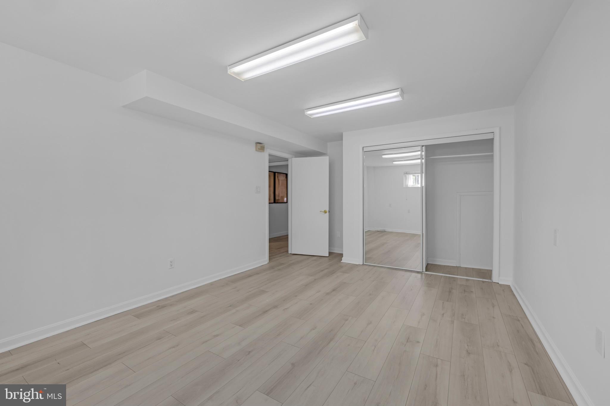 SEABROOK ESTATES - Residential
