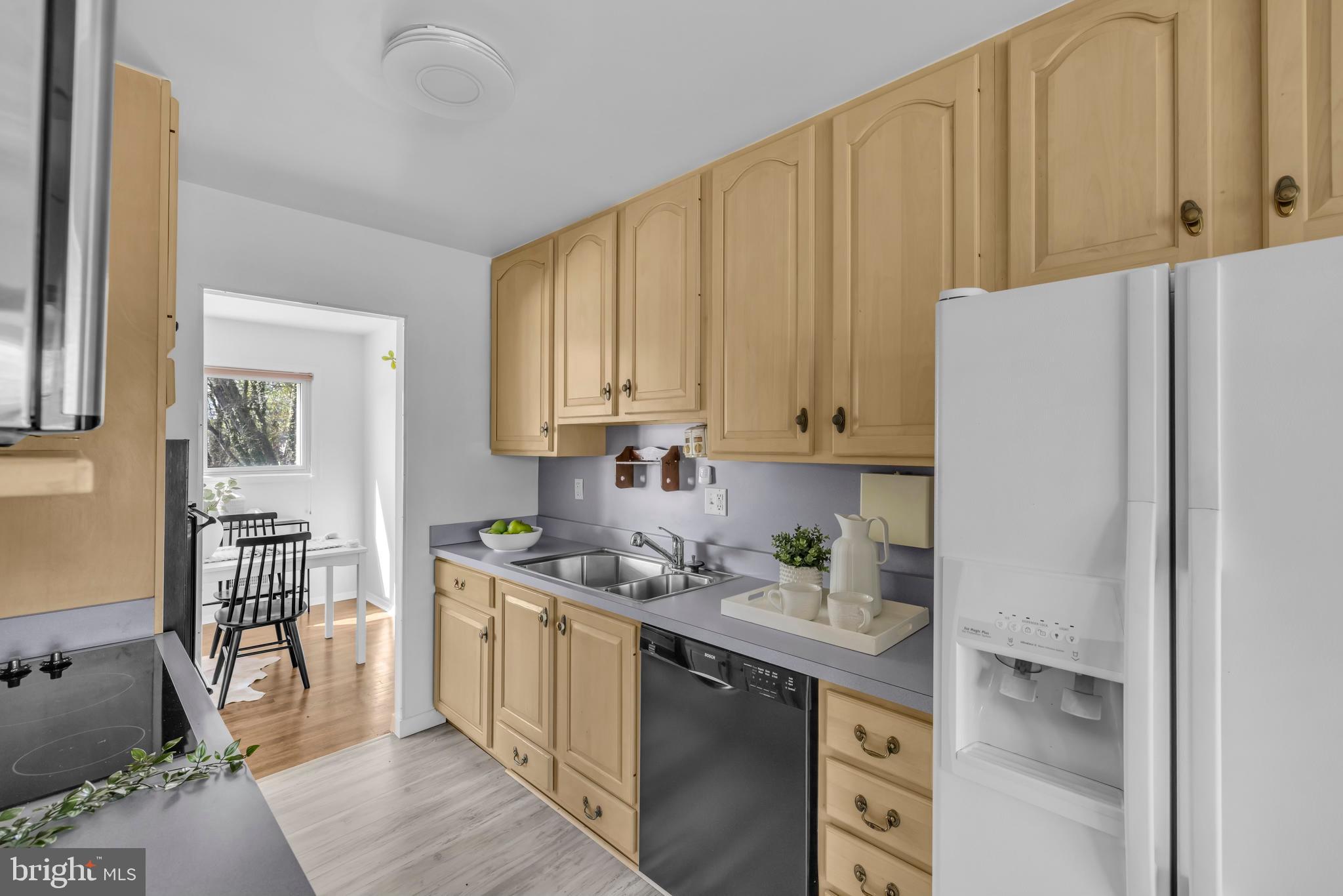 SEABROOK ESTATES - Residential