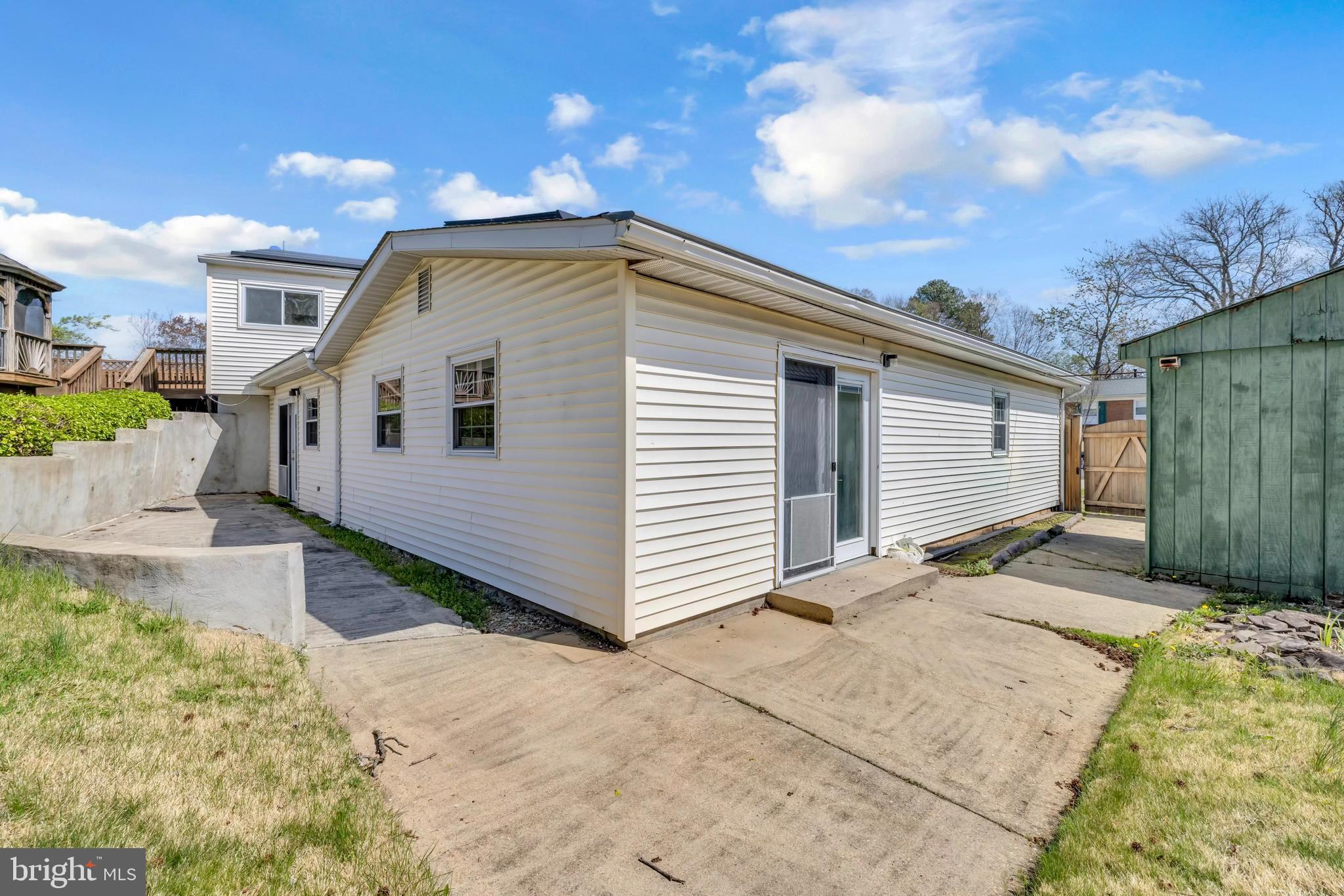 SEABROOK ESTATES - Residential