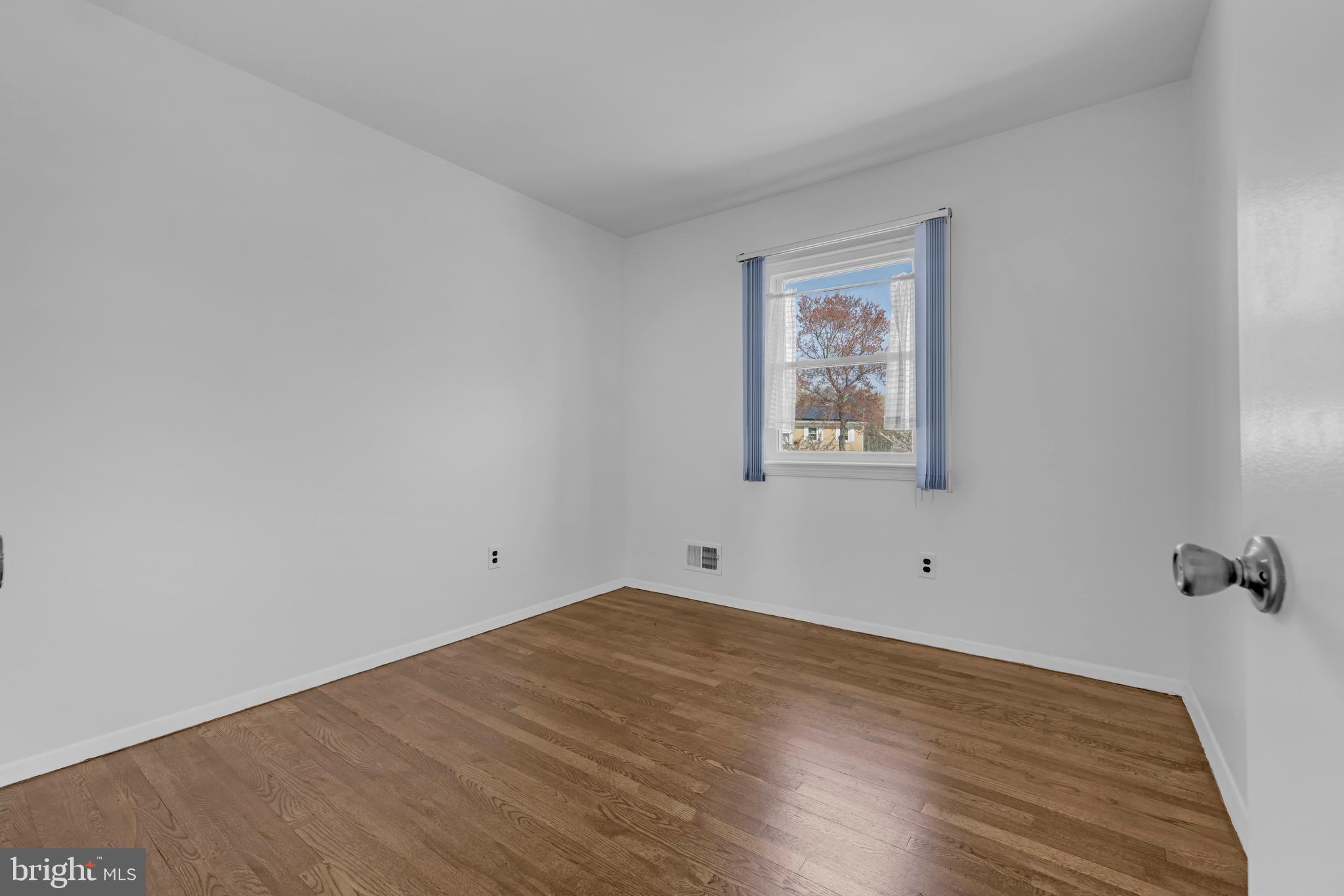 SEABROOK ESTATES - Residential