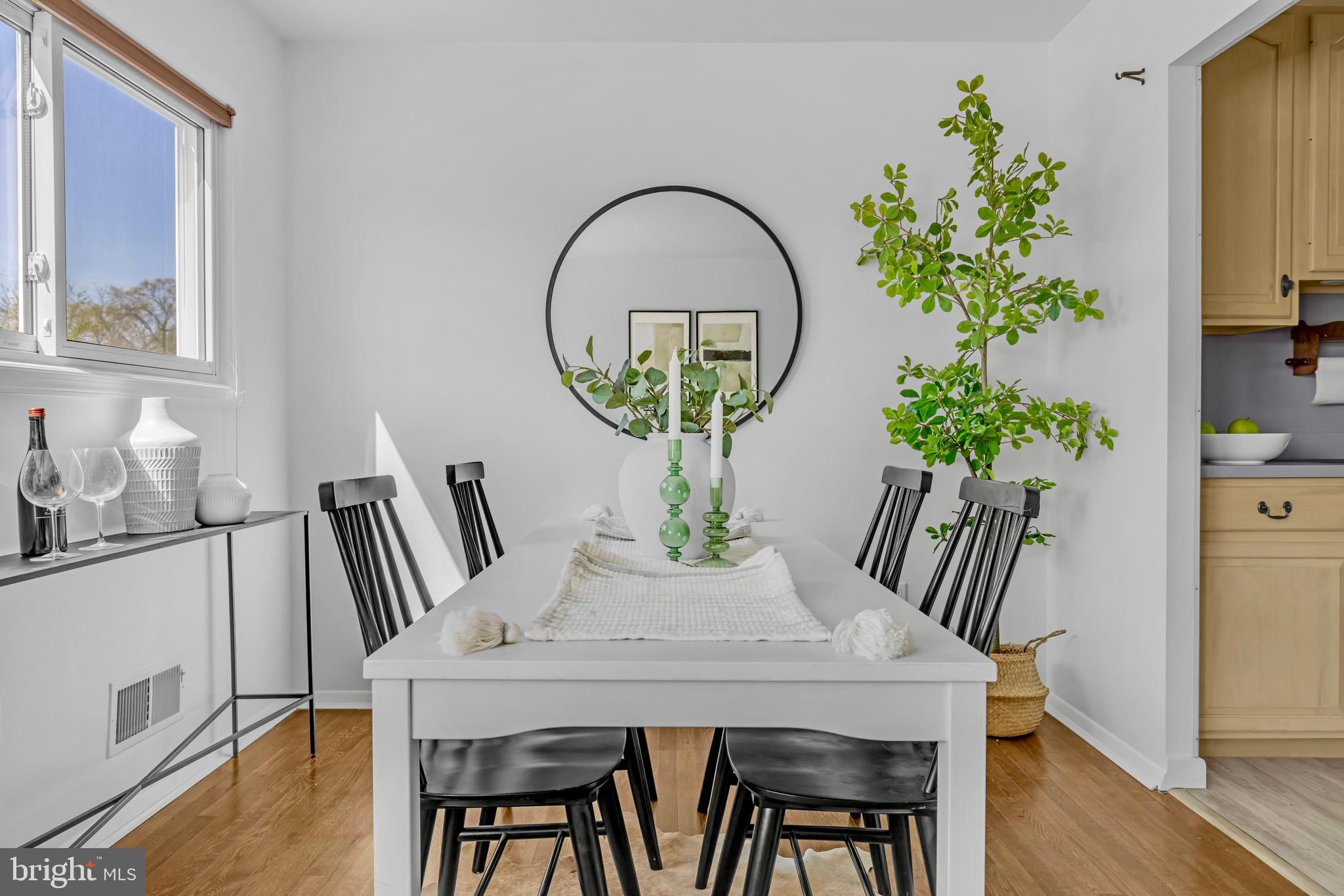 SEABROOK ESTATES - Residential