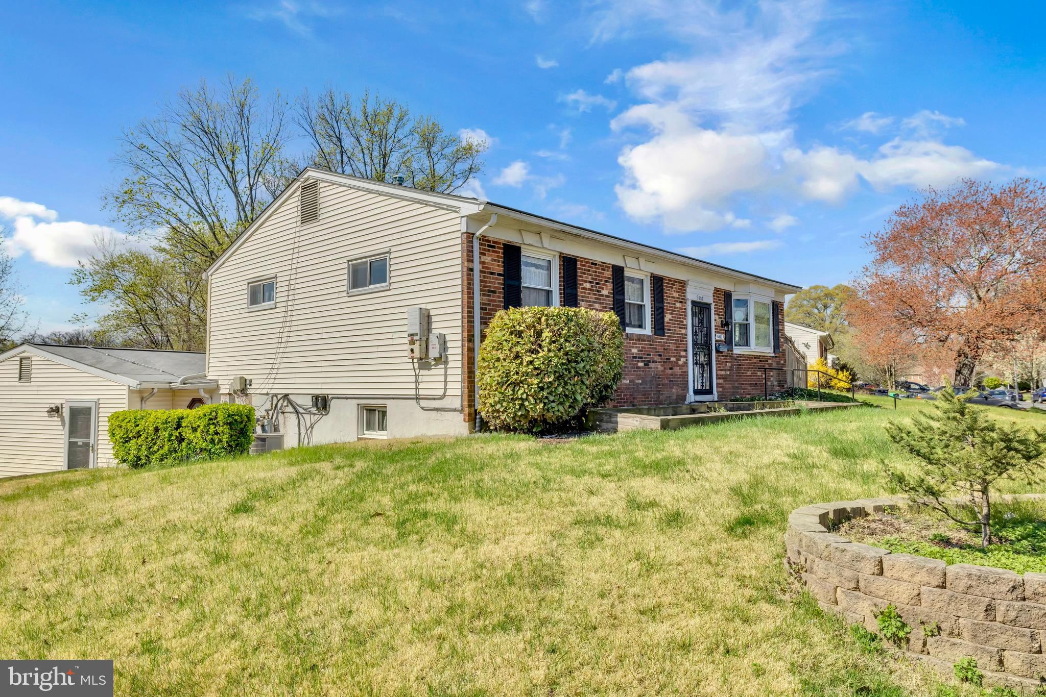 SEABROOK ESTATES - Residential