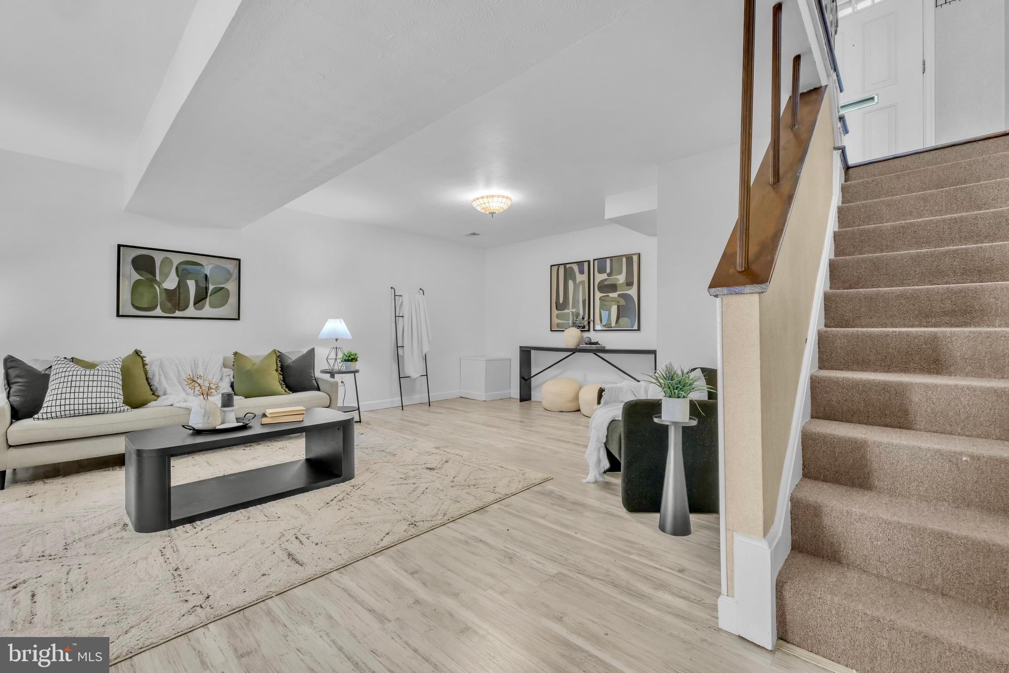 SEABROOK ESTATES - Residential