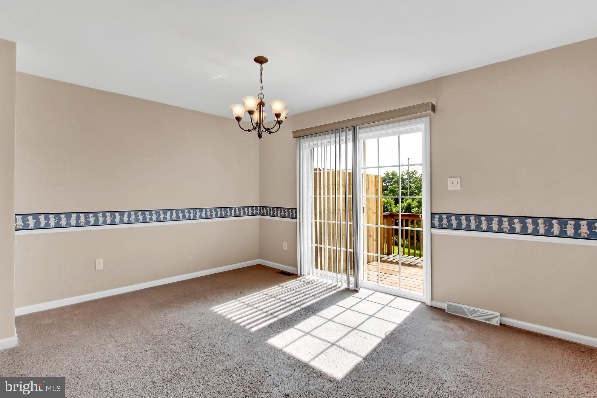 ASHCOMBE FARMS WEST - Residential
