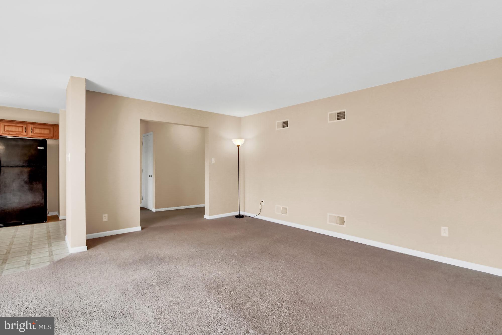 ASHCOMBE FARMS WEST - Residential
