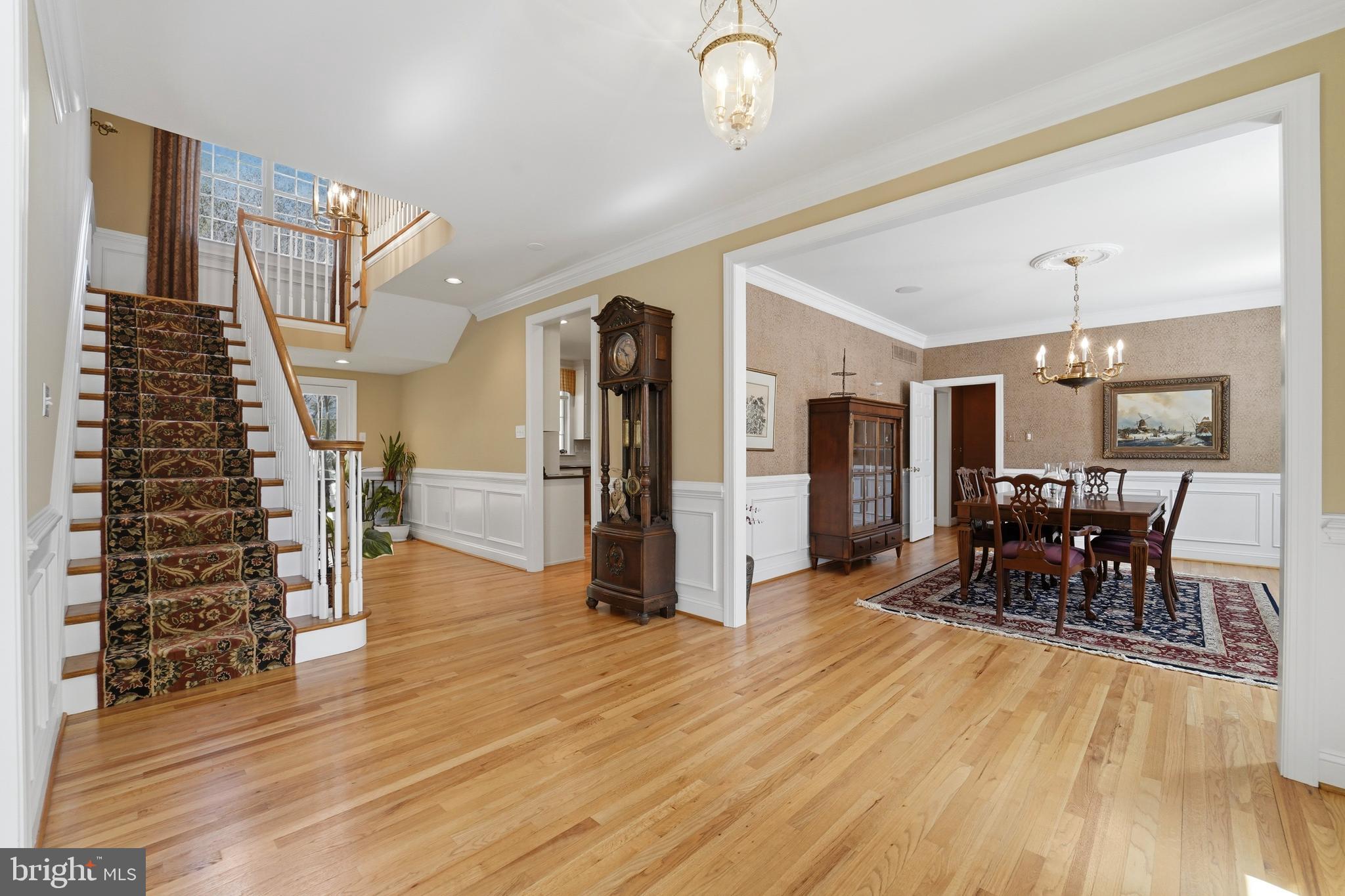 MEADOWBROOK - Residential