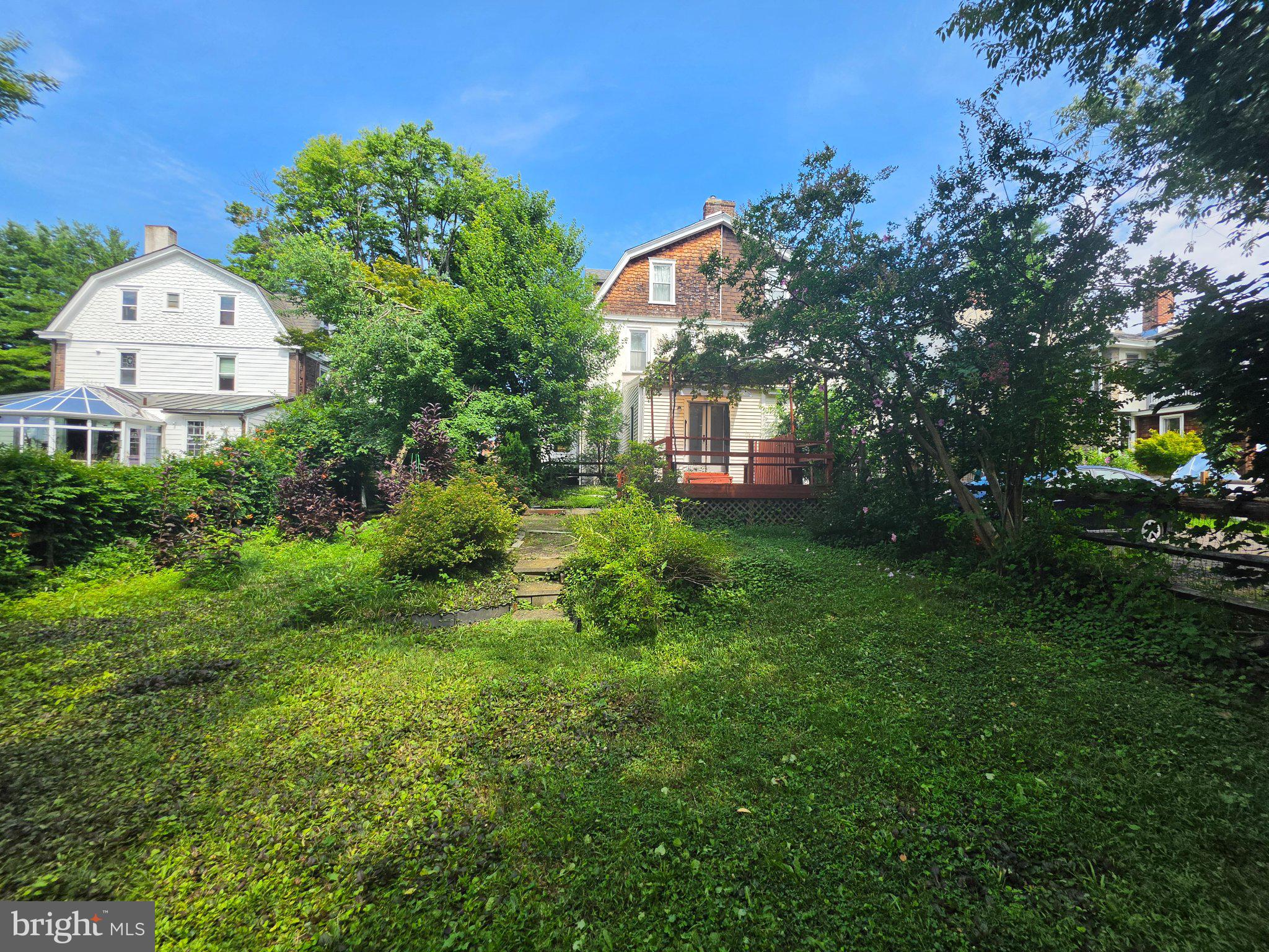 JENKINTOWN - Residential