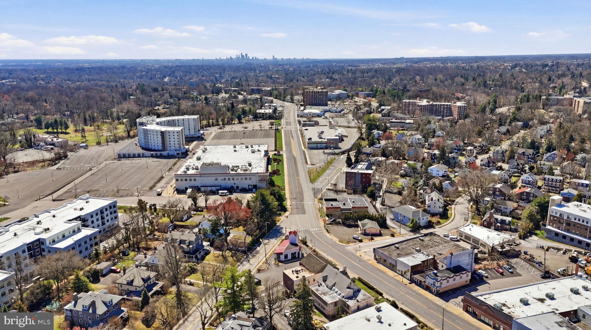 JENKINTOWN - Residential