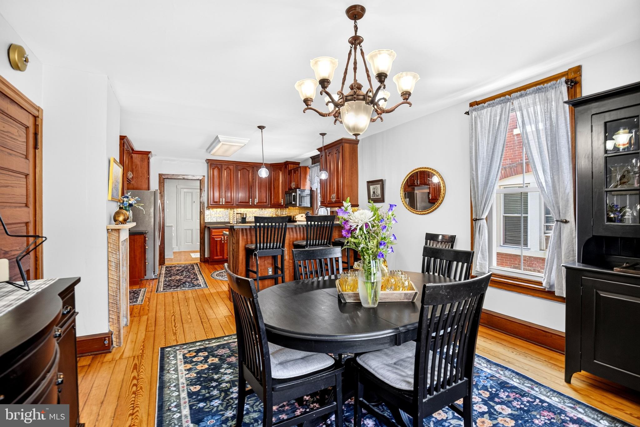 DOWNINGTOWN - Residential