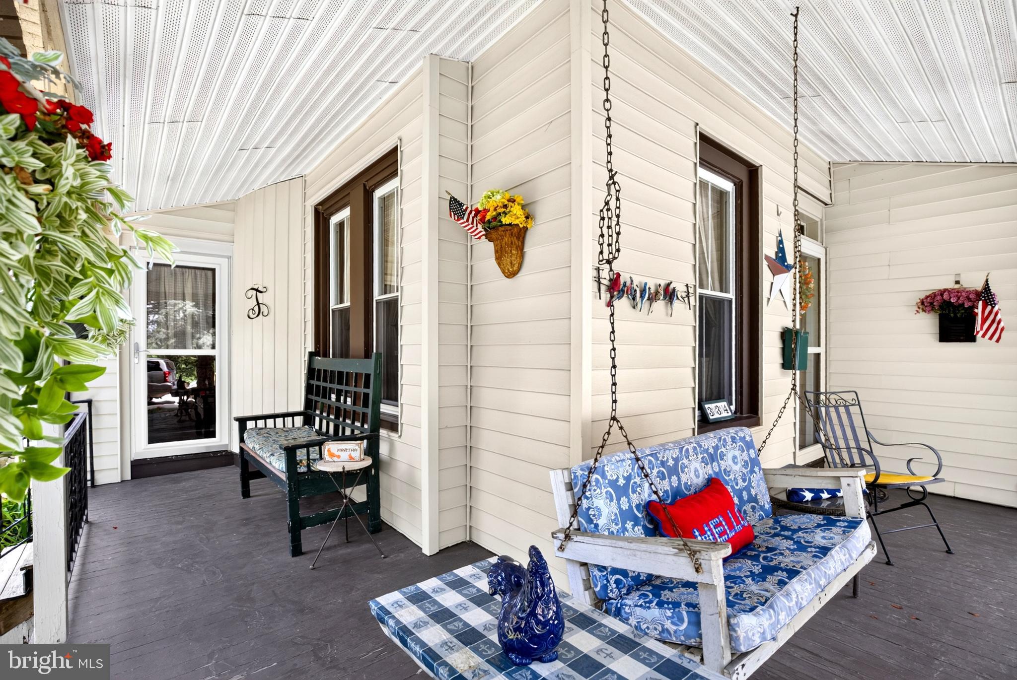 DOWNINGTOWN - Residential