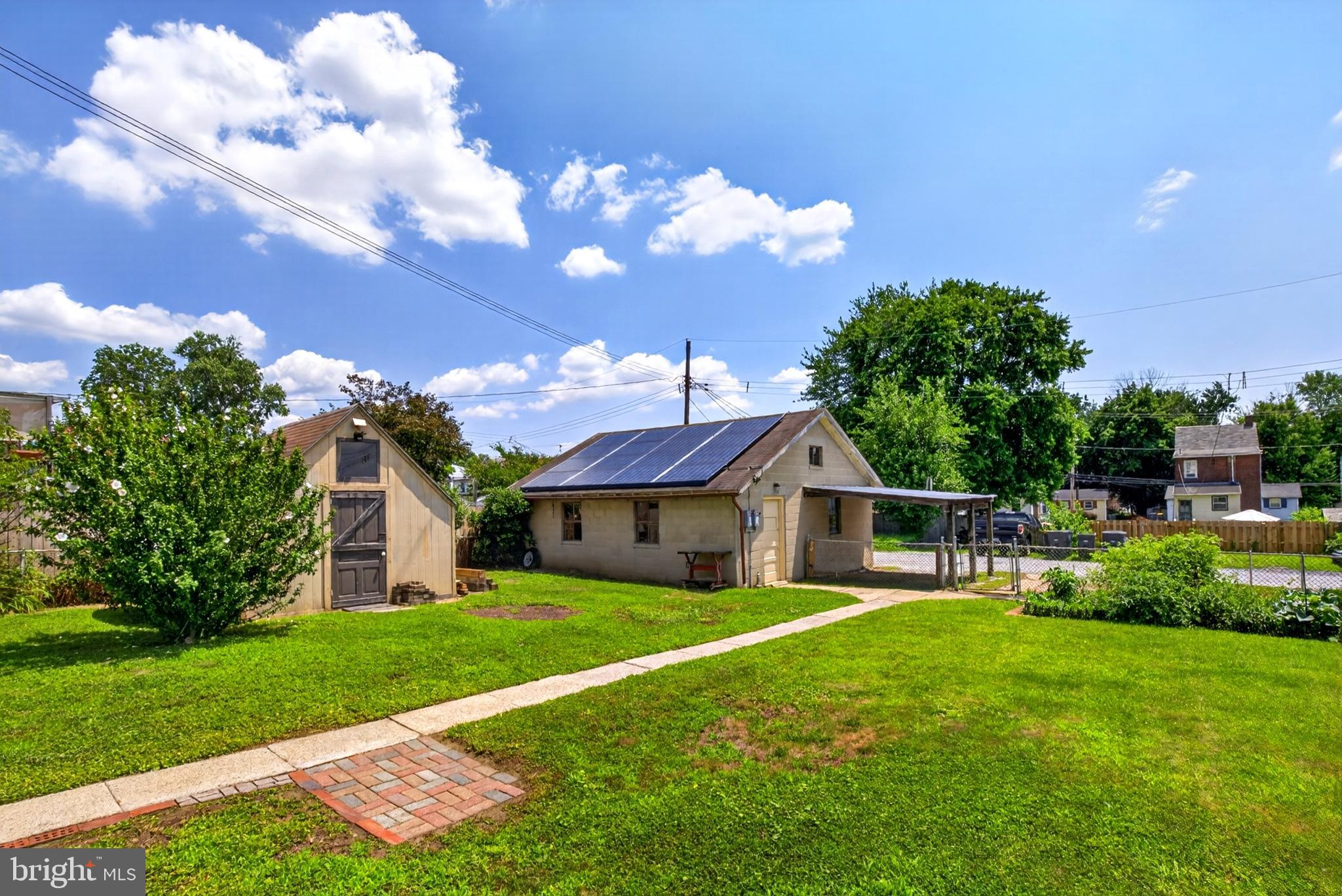DOWNINGTOWN - Residential