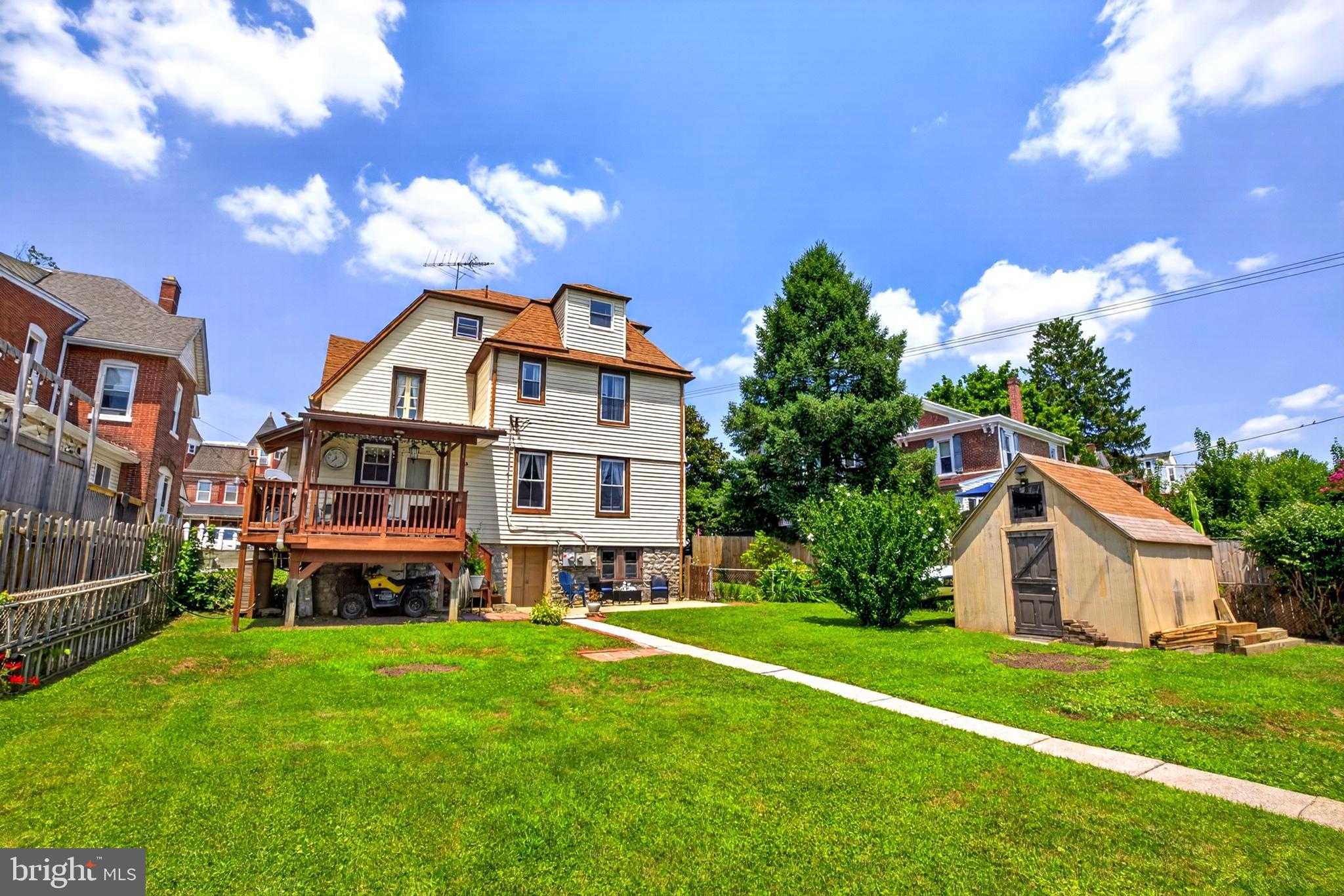 DOWNINGTOWN - Residential