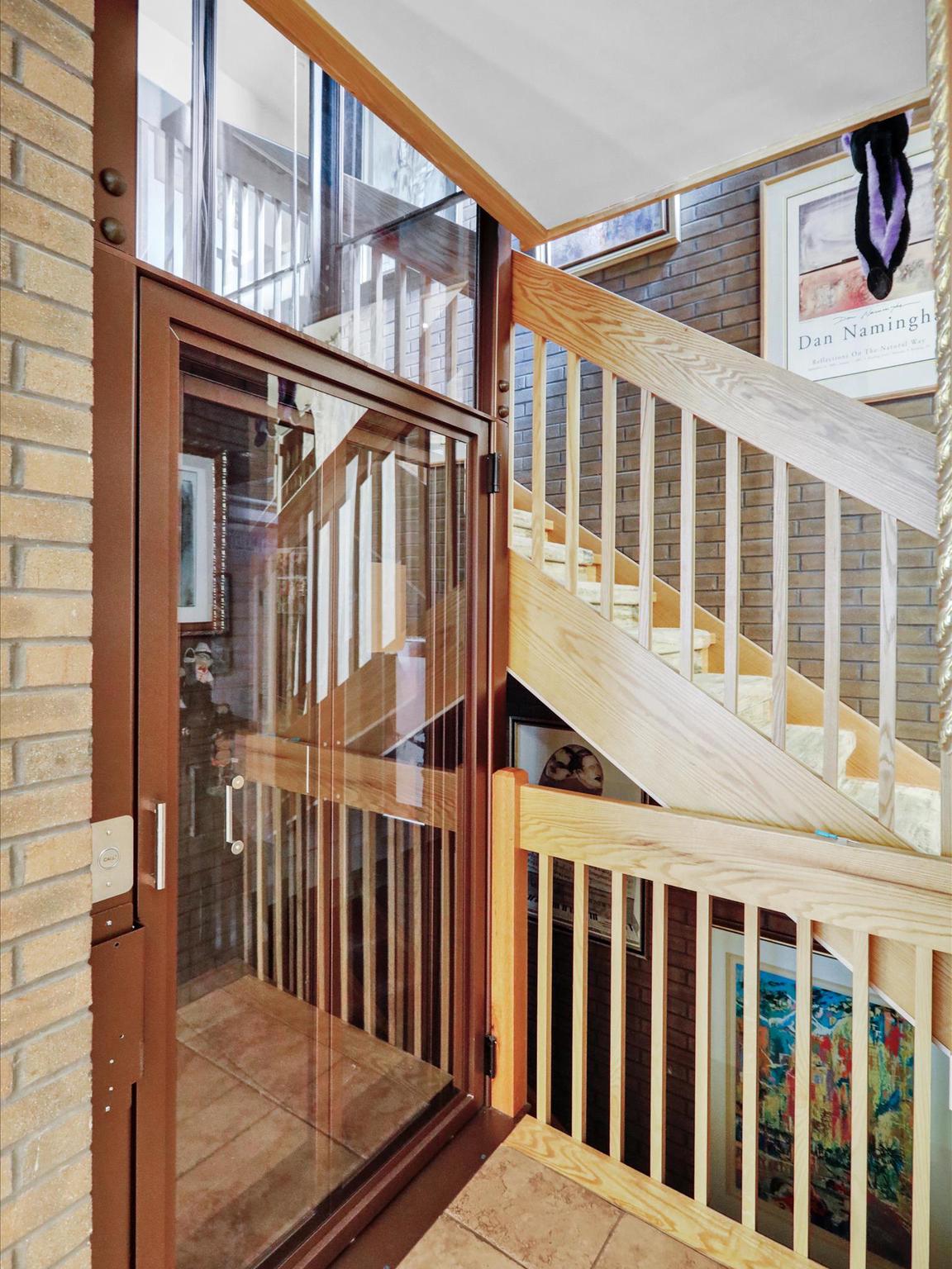 BIRDLAND - Residential