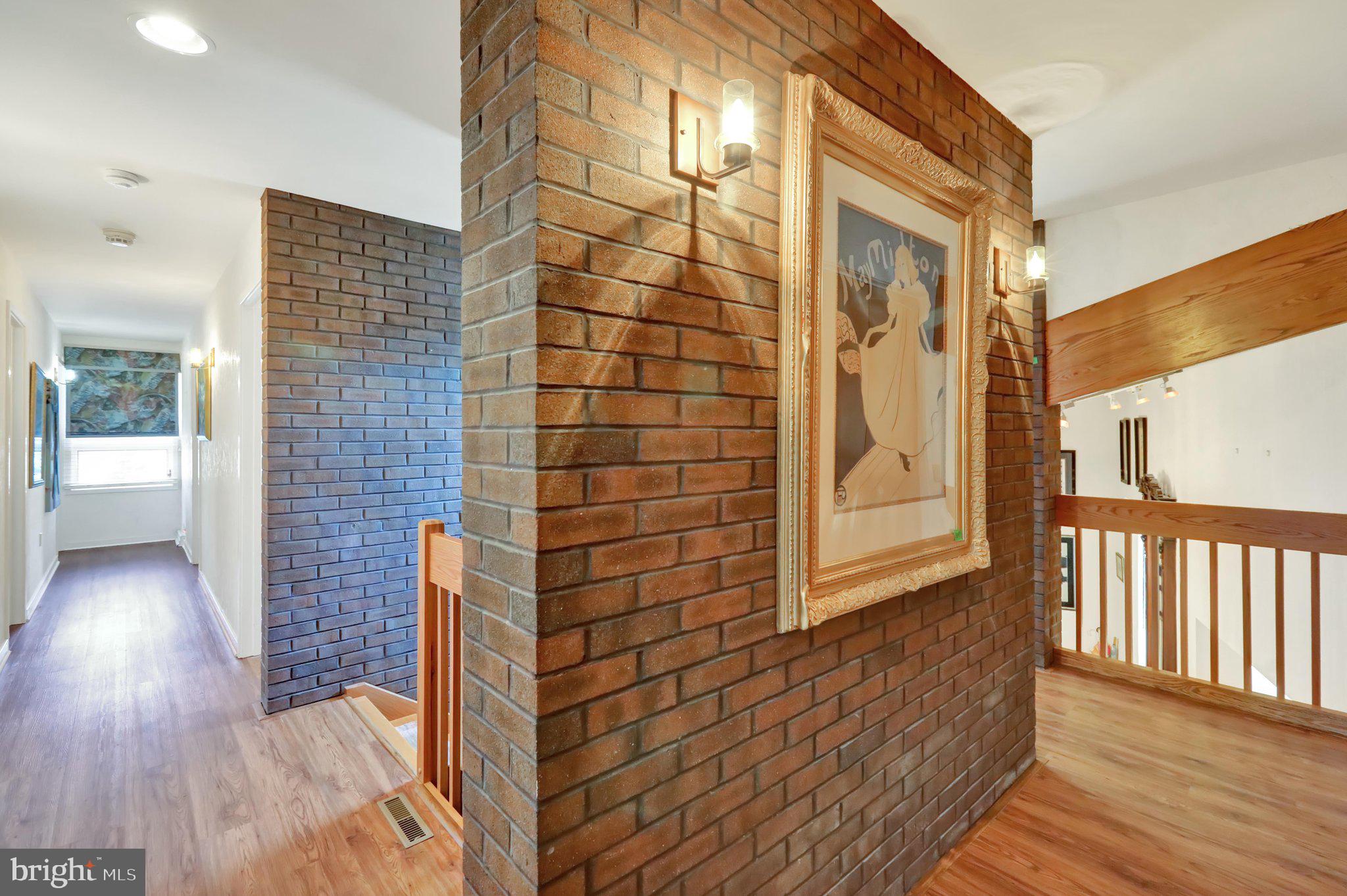 BIRDLAND - Residential