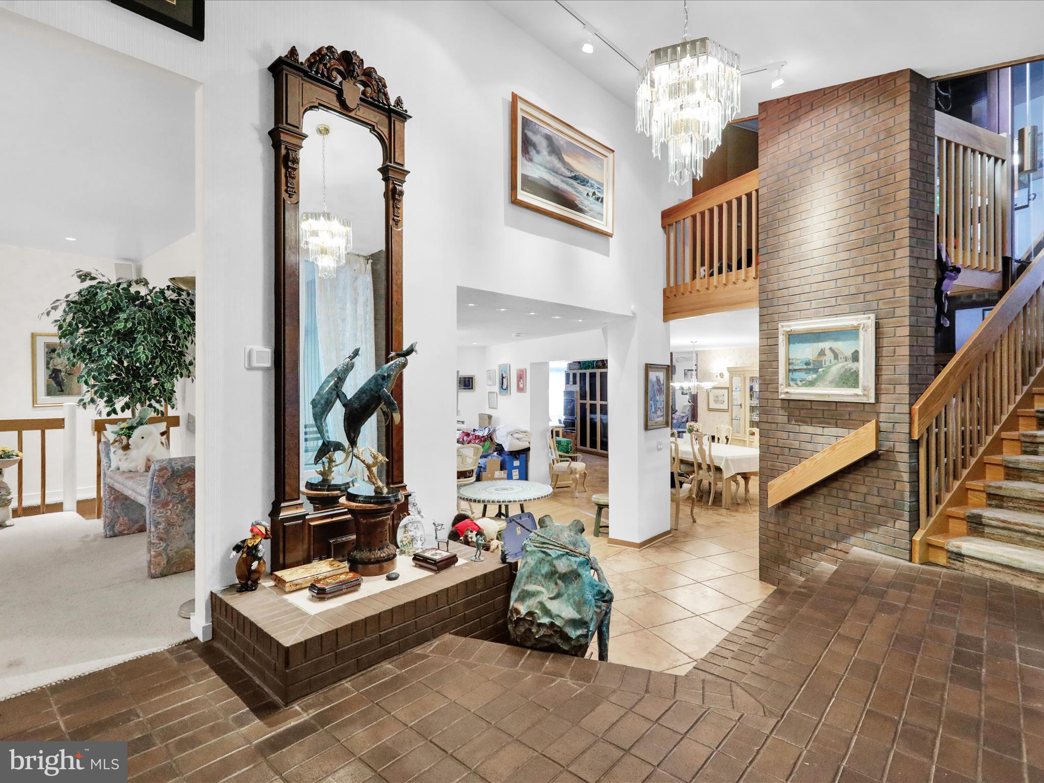 BIRDLAND - Residential