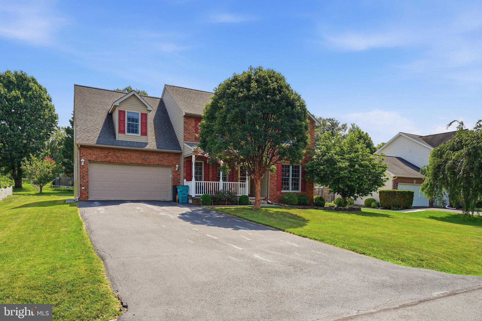 GRAYSTONE HILLS - Residential