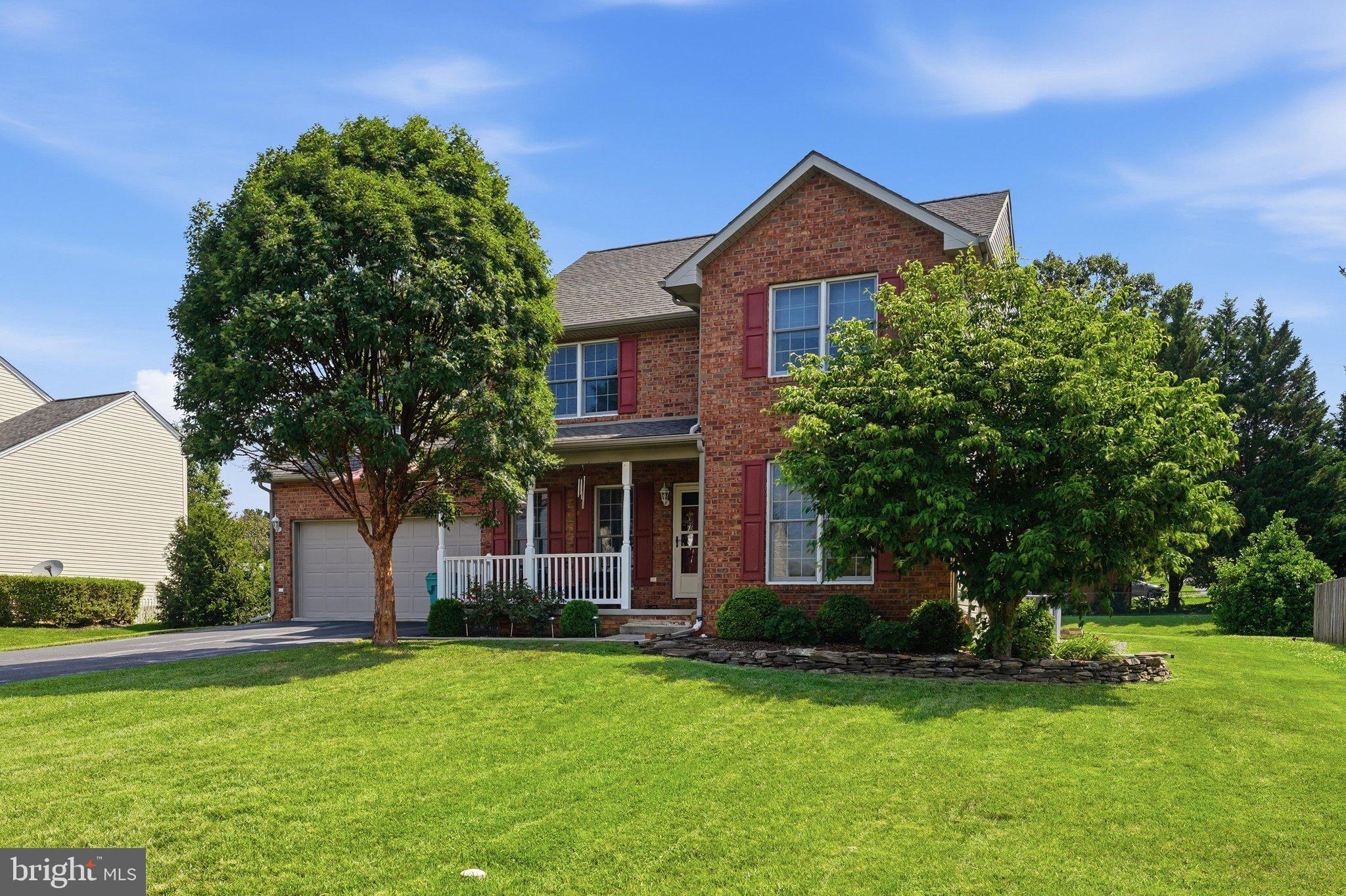 GRAYSTONE HILLS - Residential