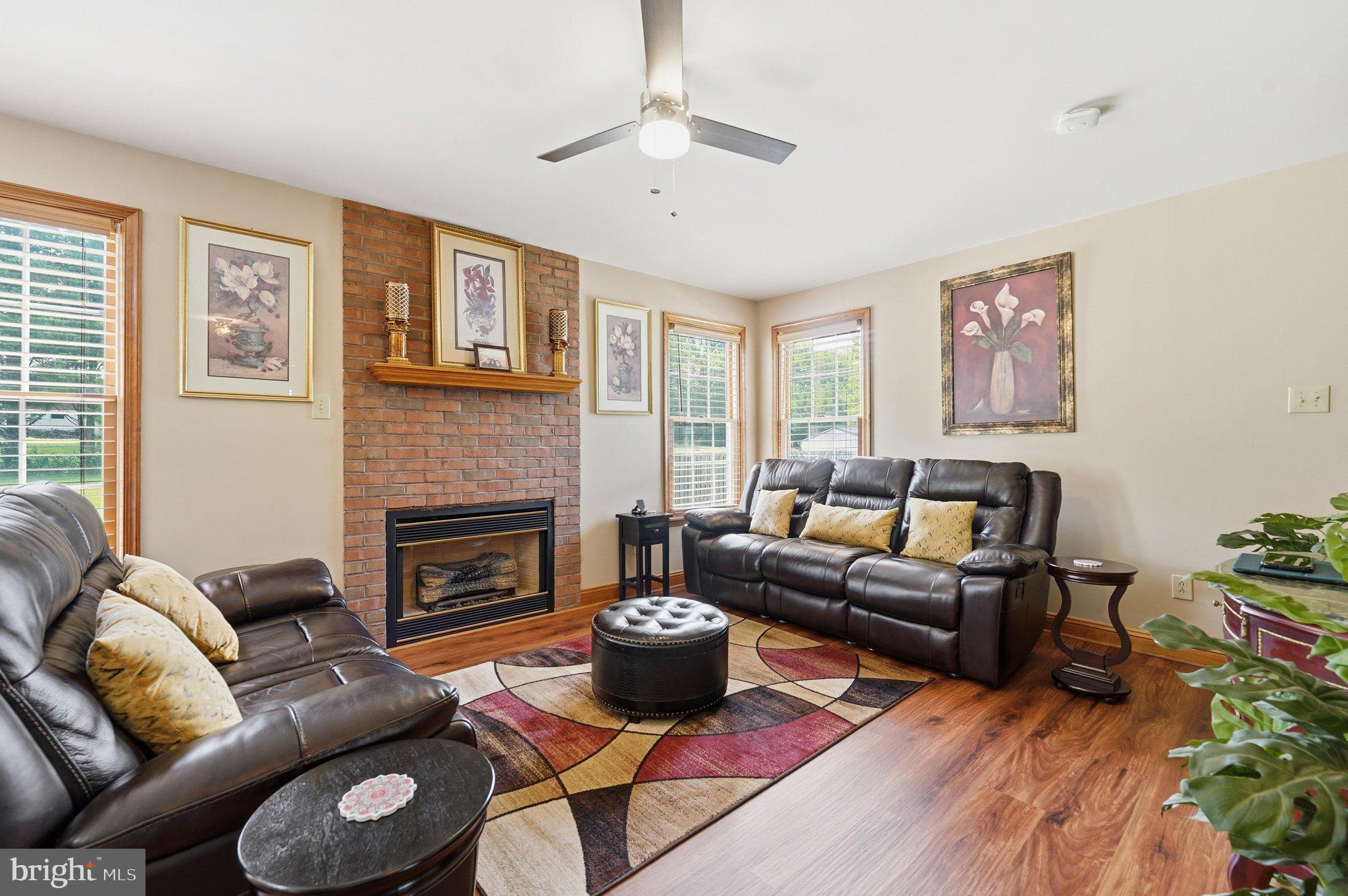 GRAYSTONE HILLS - Residential