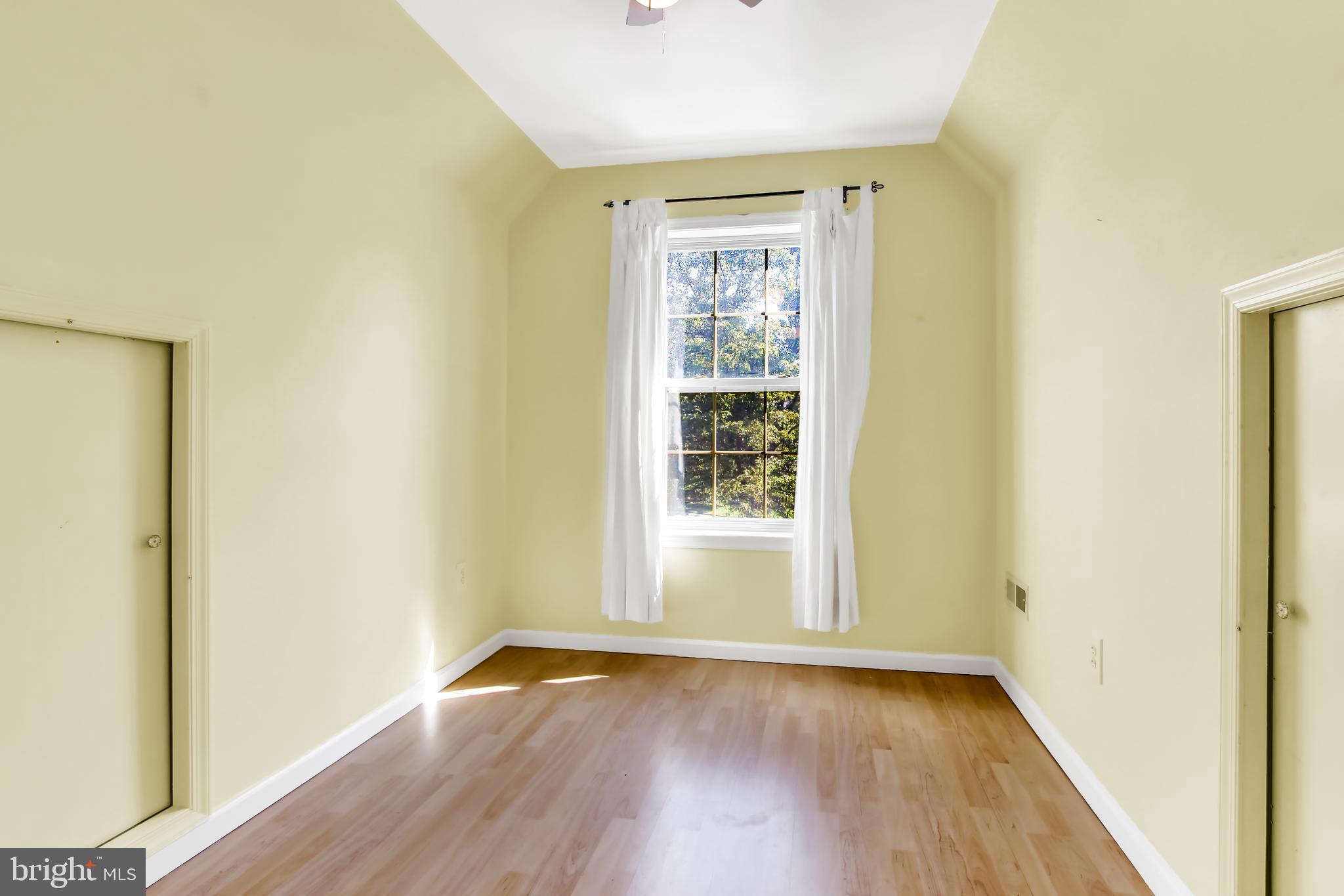 BRITTANY - Residential