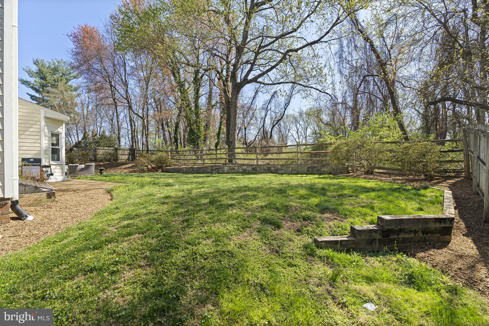 HUNTING HILLS - Residential
