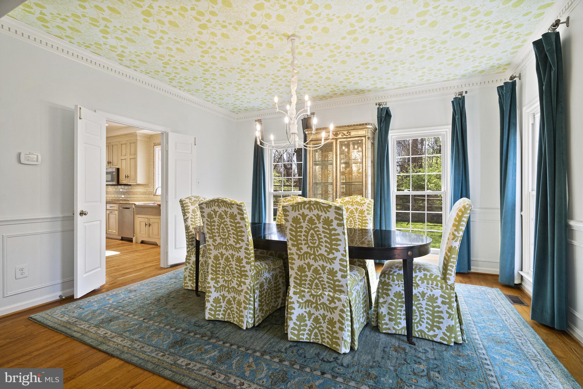 HUNTING HILLS - Residential