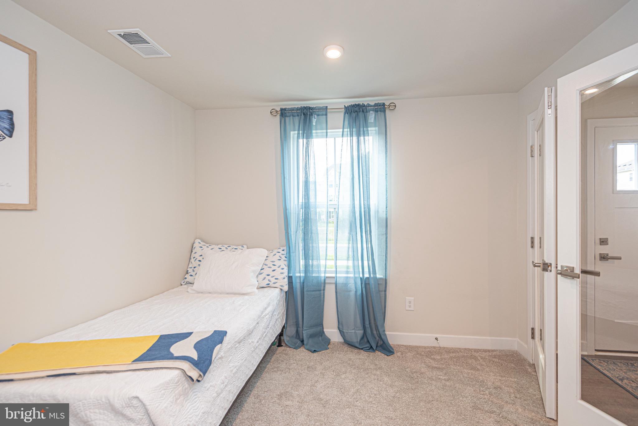 BAYSIDE - Residential