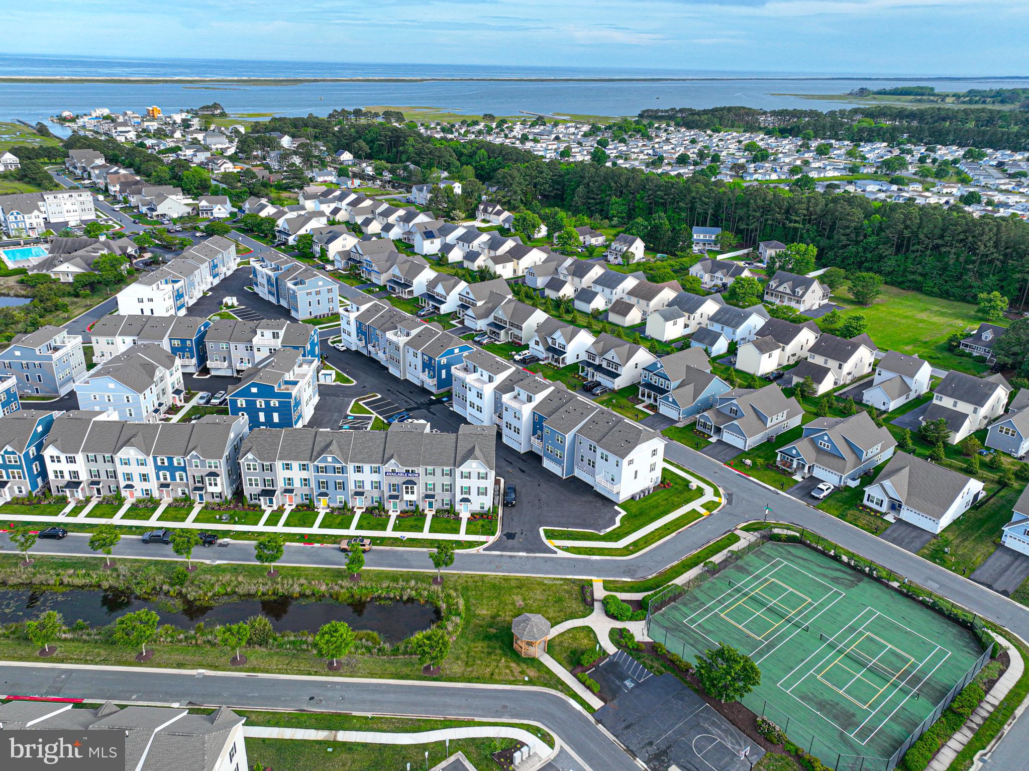 BAYSIDE - Residential